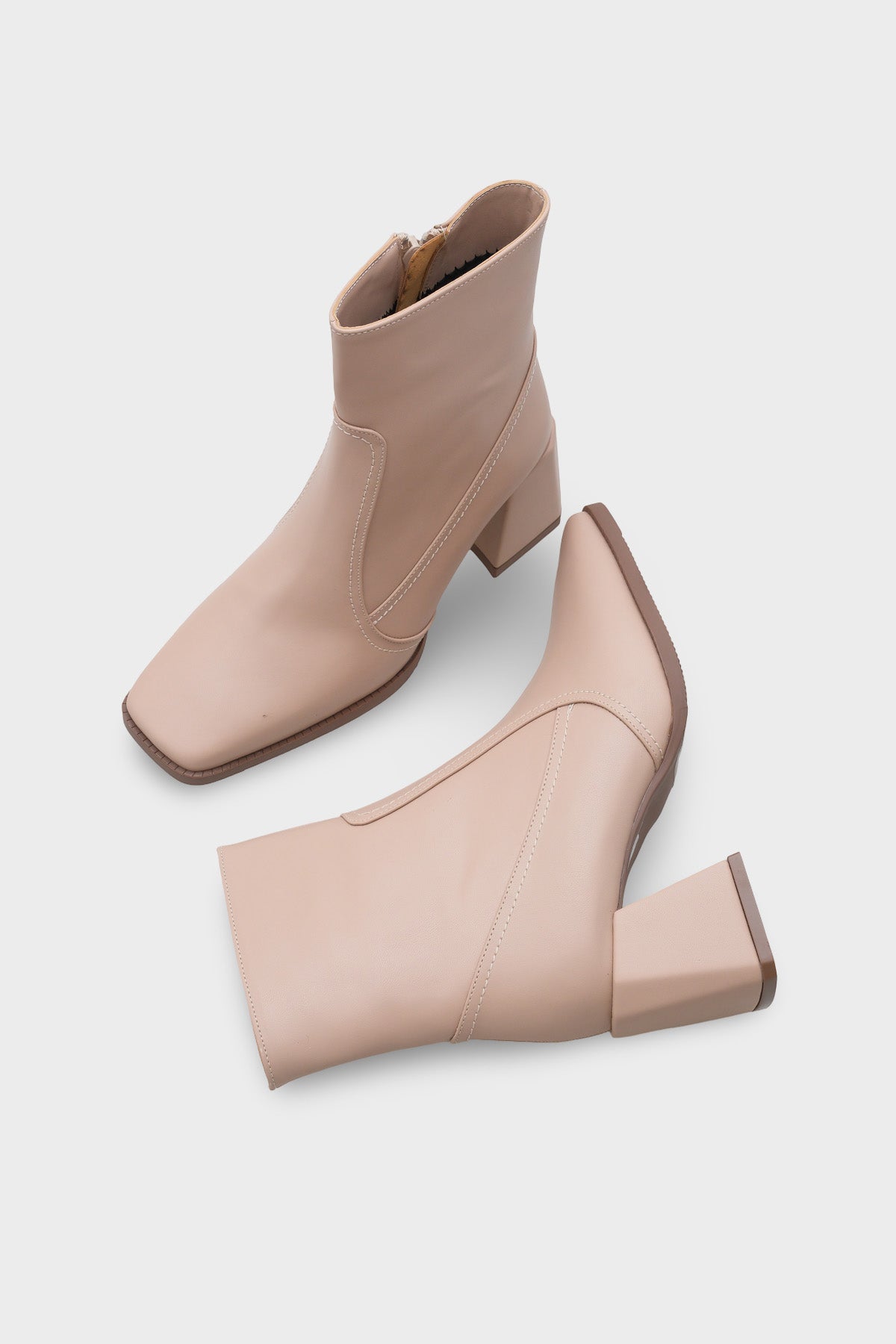 Anjela Küt Burunlu Yandan Fermuarlı Kadın Bot