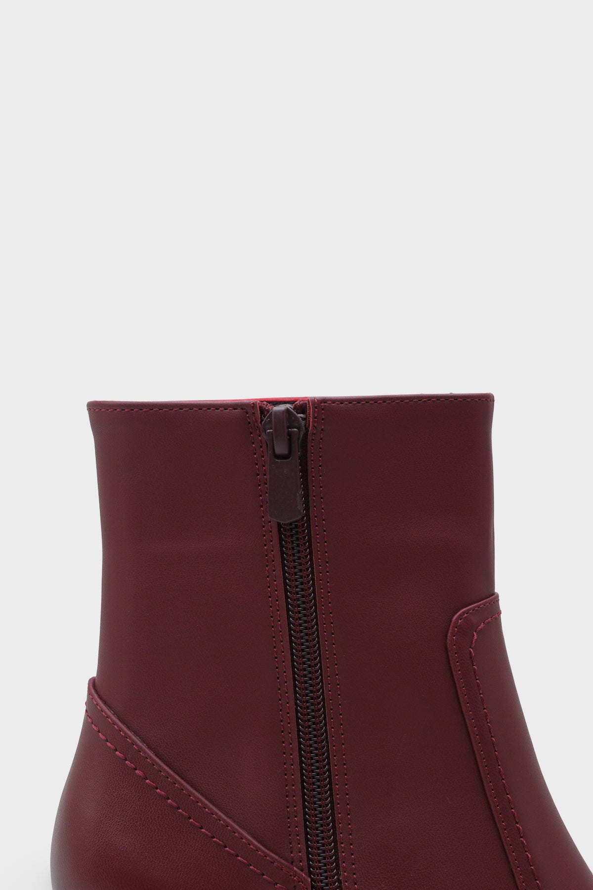 Anjela Küt Burunlu Yandan Fermuarlı Kadın Bot