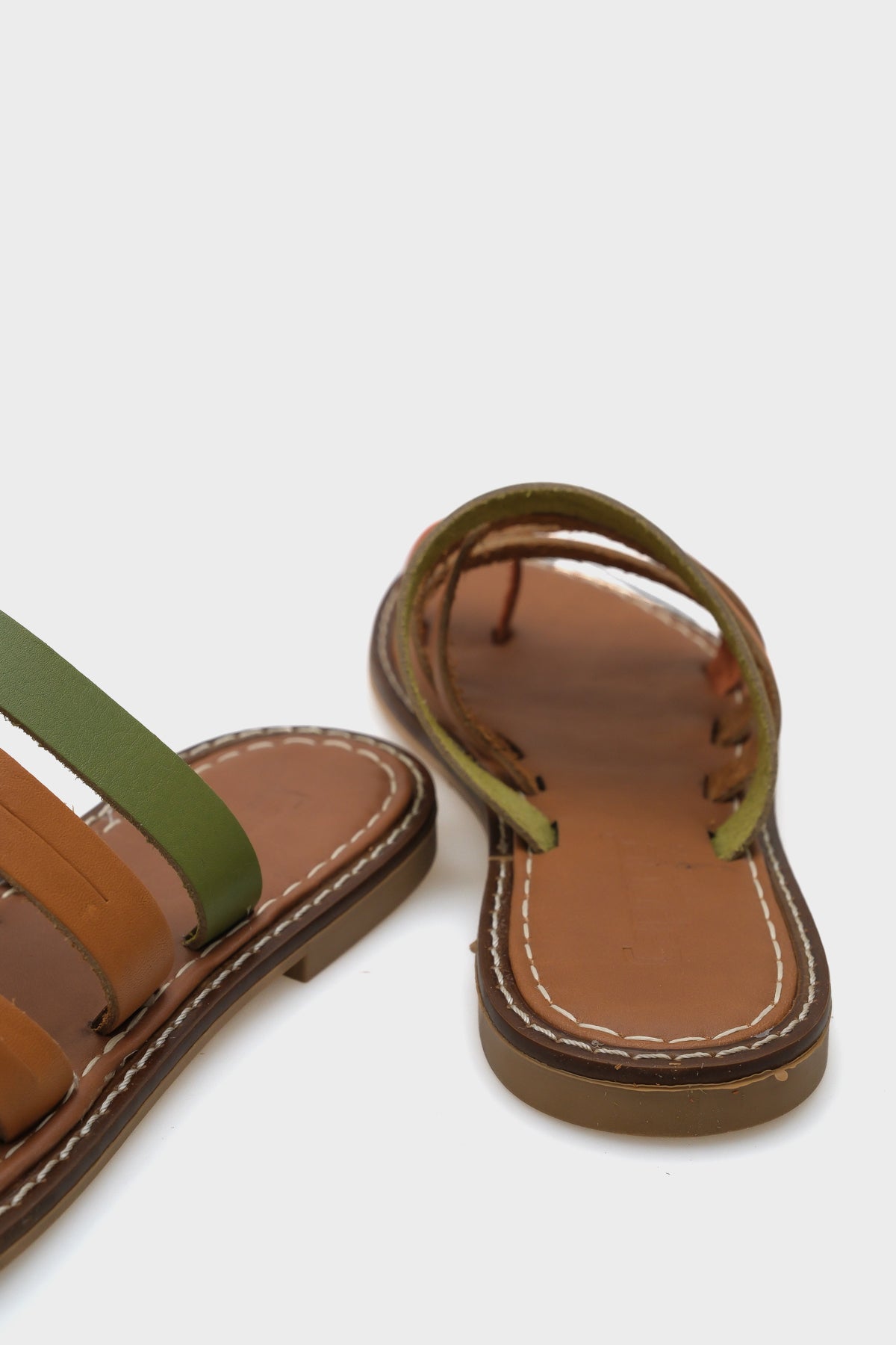 Lyssa 5555 Hakiki Deri Kadın Bodrum Terlik