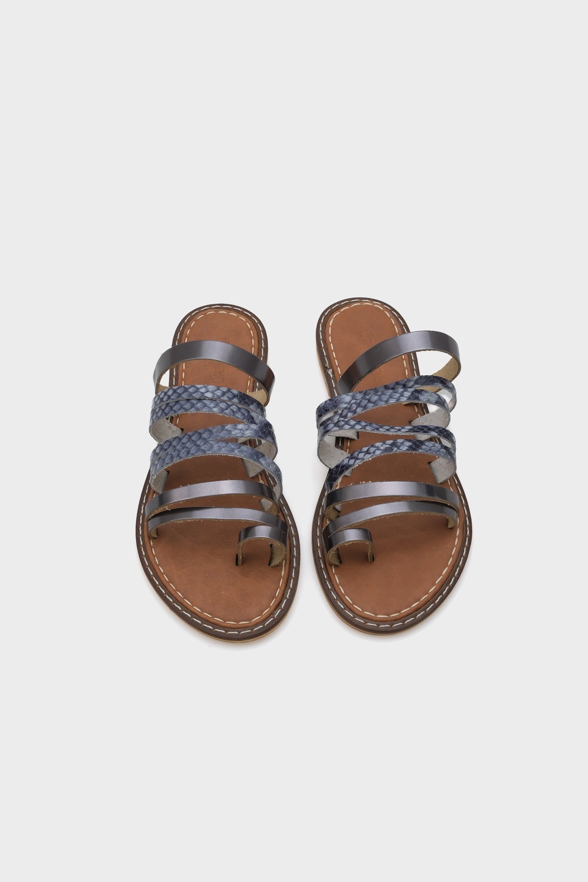 Lyssa Baş Parmak Detaylı Bantlı Kadın Terlik