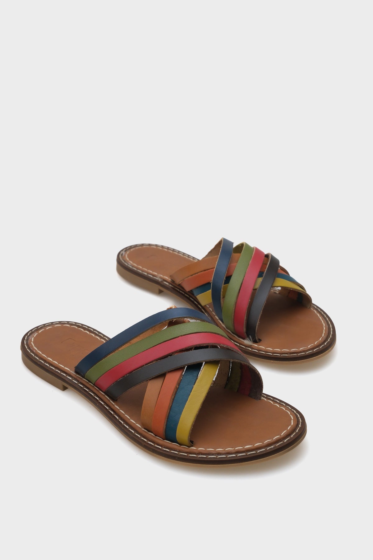 Maddy 8098 Hakiki Deri Kadın Bodrum Terlik