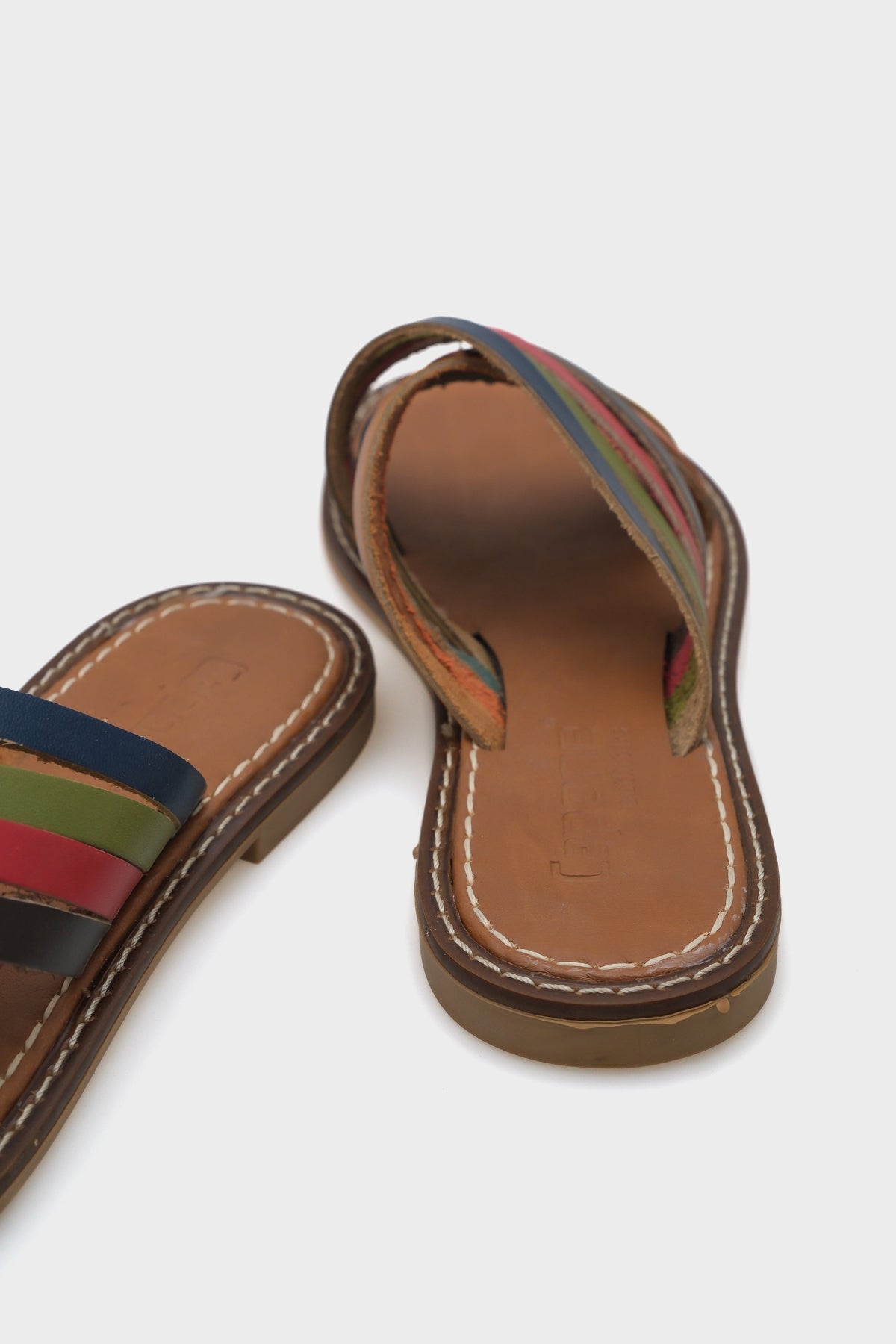 Maddy 8098 Hakiki Deri Kadın Bodrum Terlik