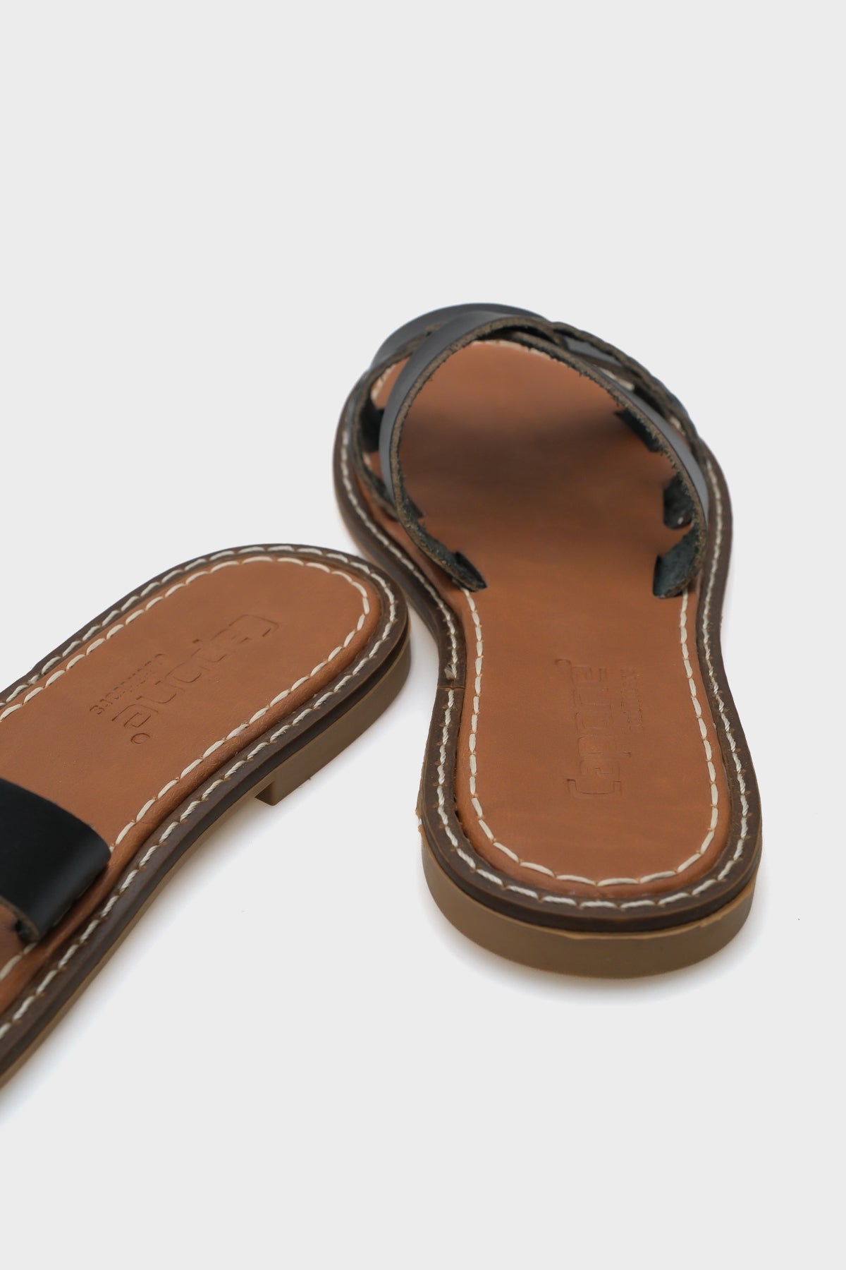 Madge Deri Kadın Terlik