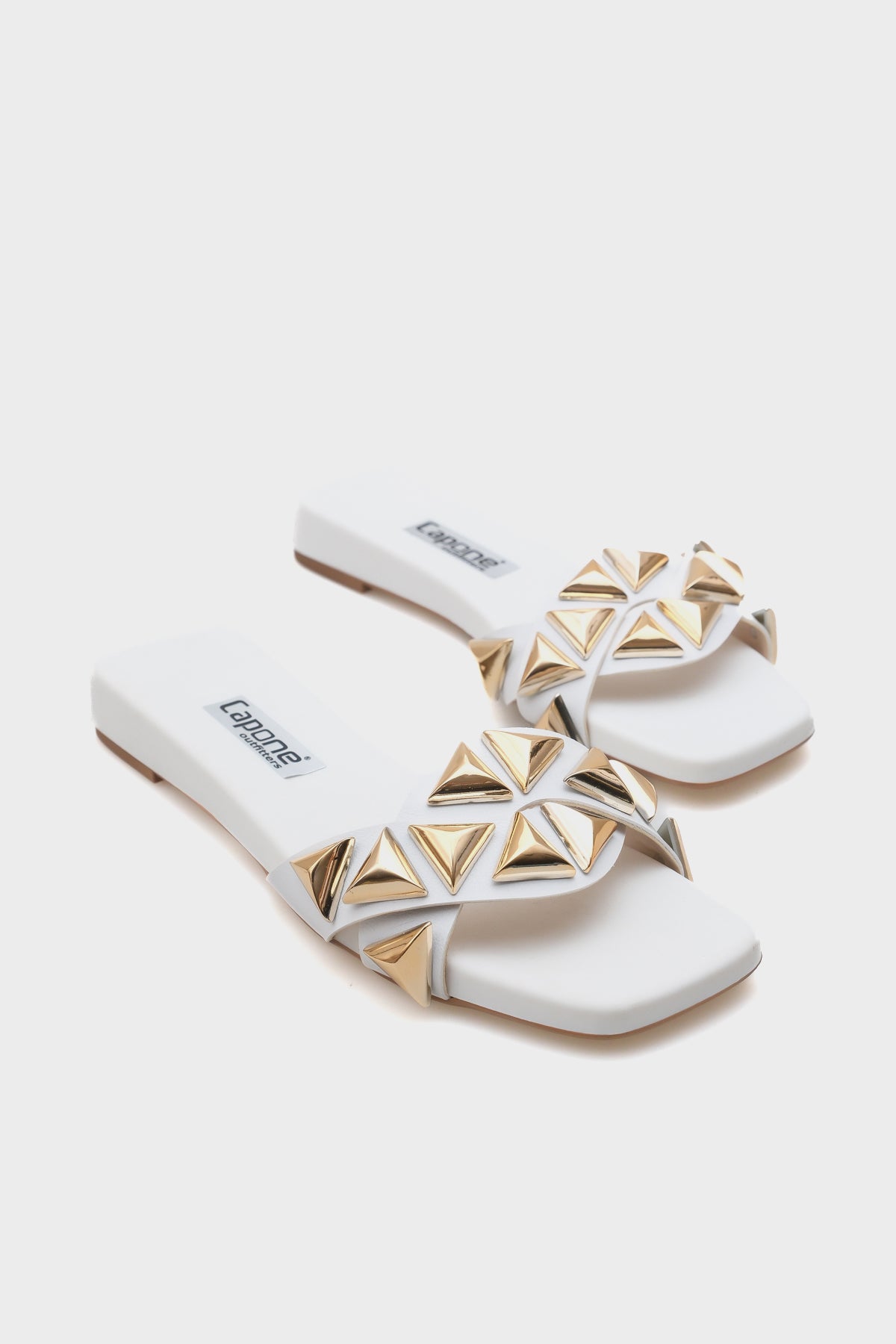 Manon Küt Burunlu Metal Aksesuarlı Kısa Topuklu Konfor Kadın Terlik