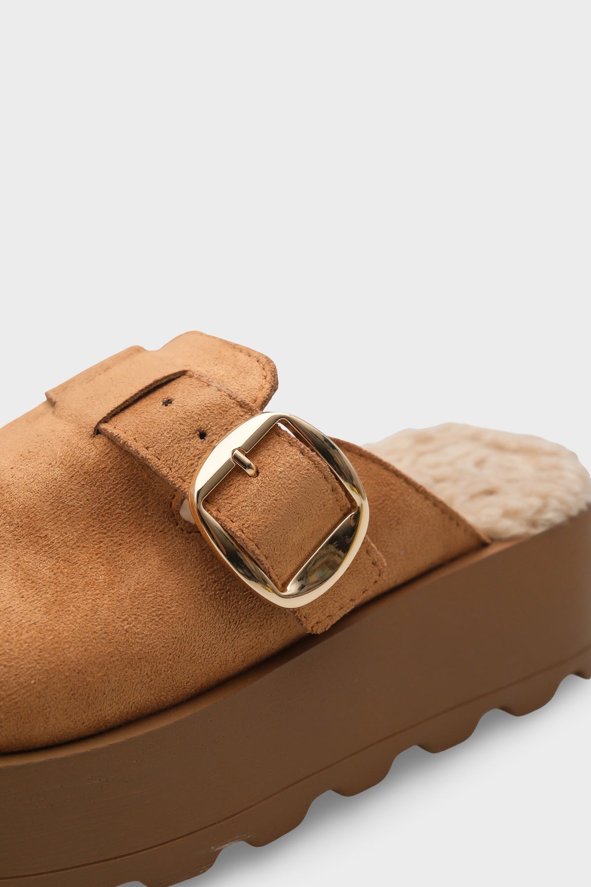 Leticia Kürklü Süet Görünümlü Kadın Sabo