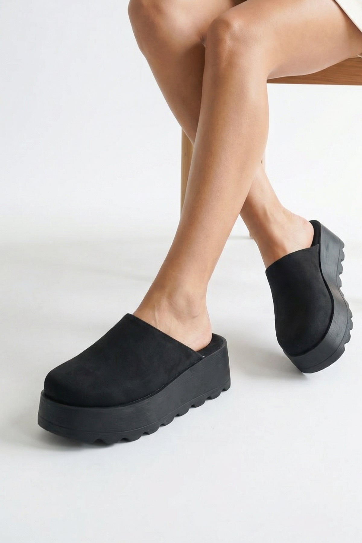 Marlyn Kürklü Süet Görünümlü Kadın Sabo