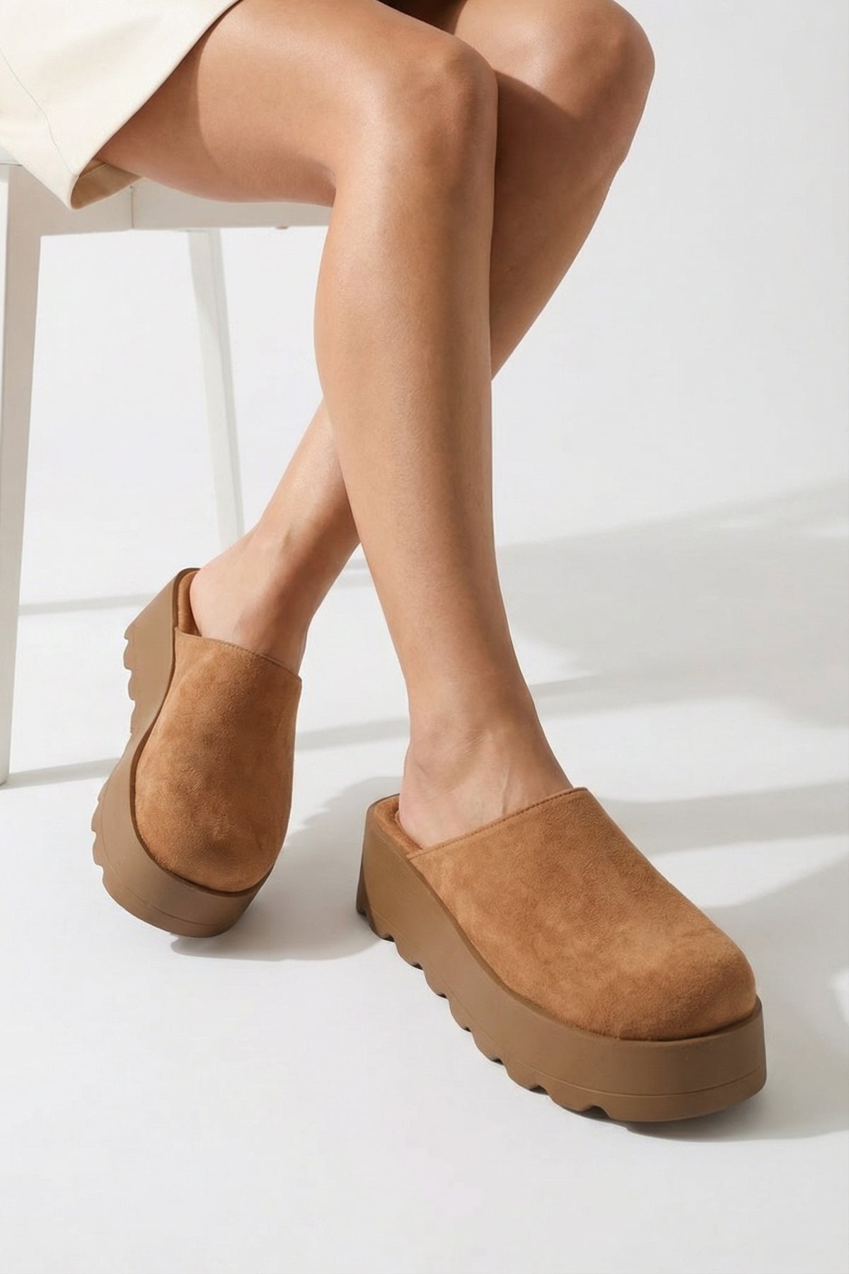 Marlyn Kürklü Süet Görünümlü Kadın Sabo