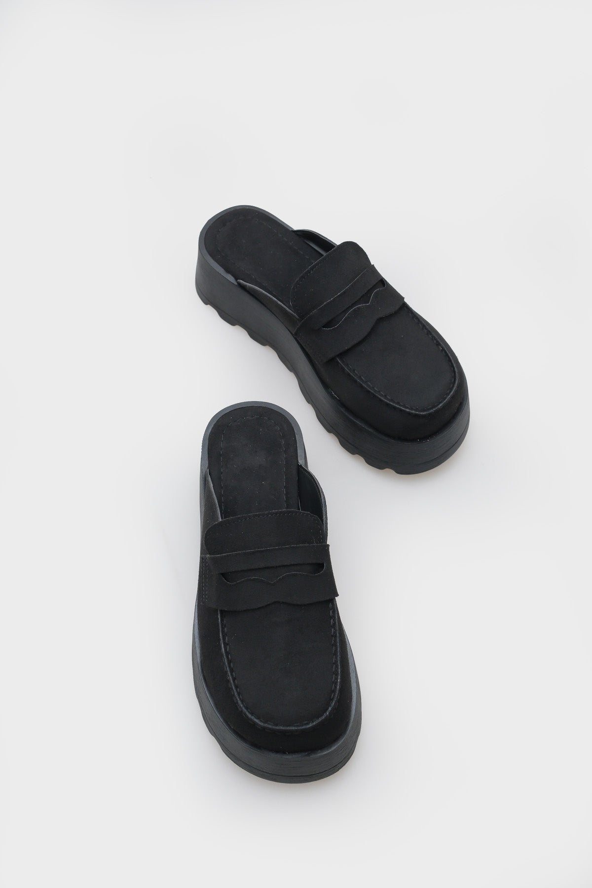 Karrie Kürklü Süet Görünümlü Kadın Sabo