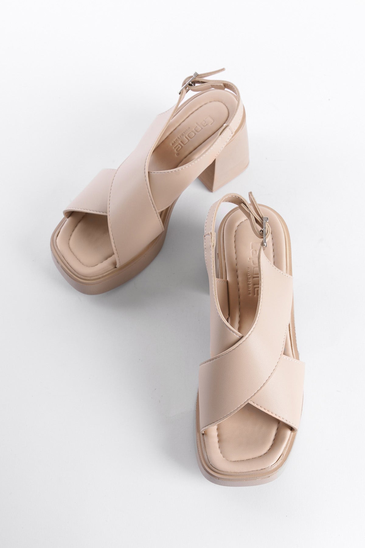 Platform Çapraz Bantlı Kadın Sandalet