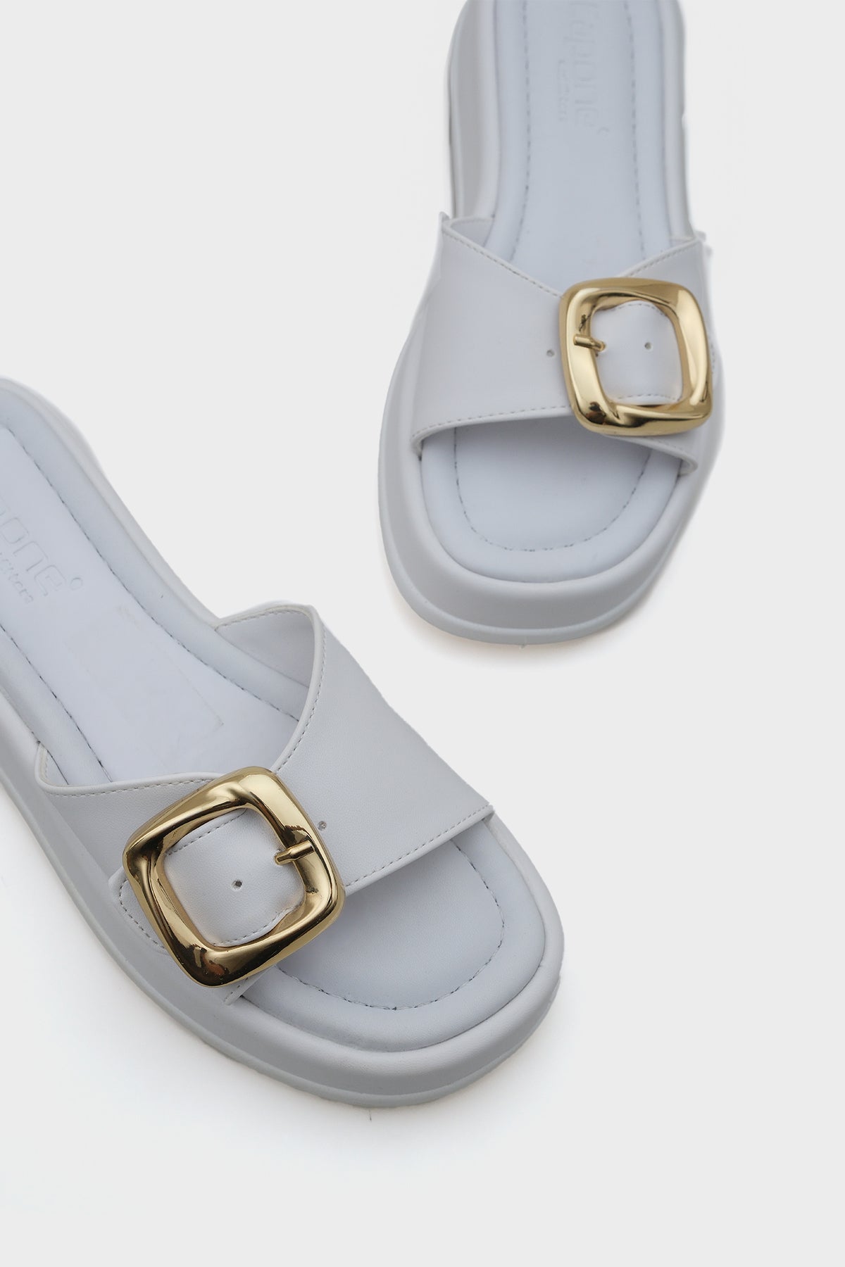 Marget Dolgu Topuklu Tek Bantlı Tokalı Kadın Terlik