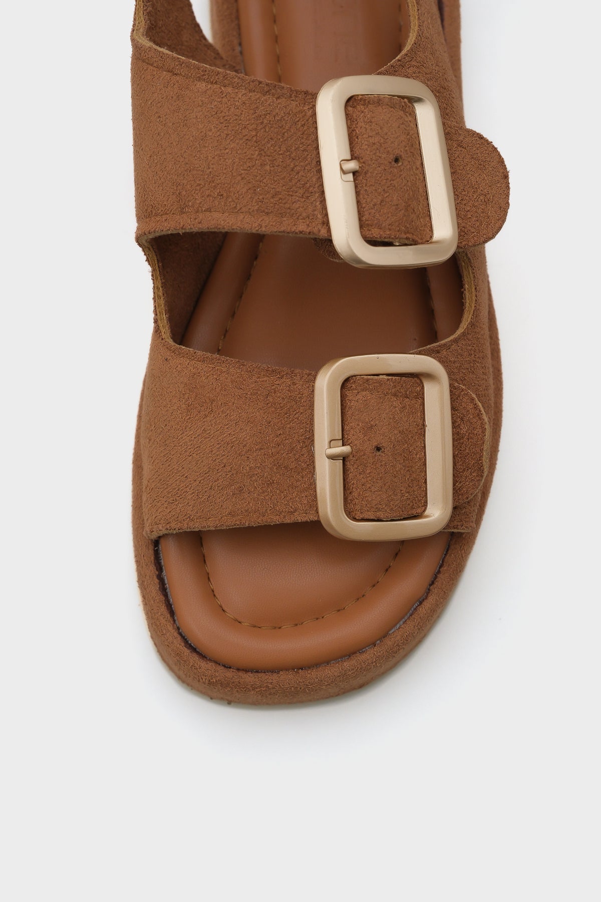 Denice Dolgu Topuklu Çift Bantlı Tokalı Kadın Sandalet