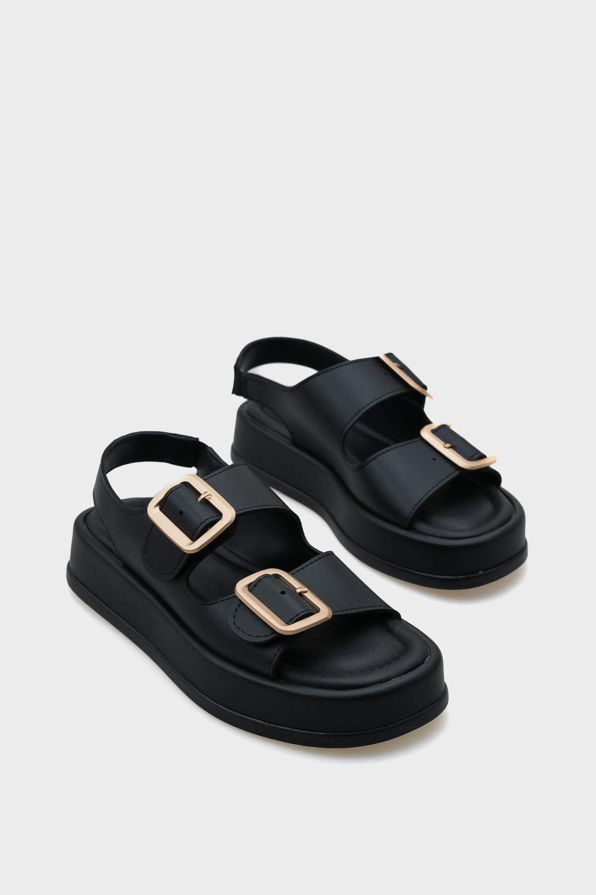 Denice Dolgu Topuklu Çift Bantlı Tokalı Kadın Sandalet