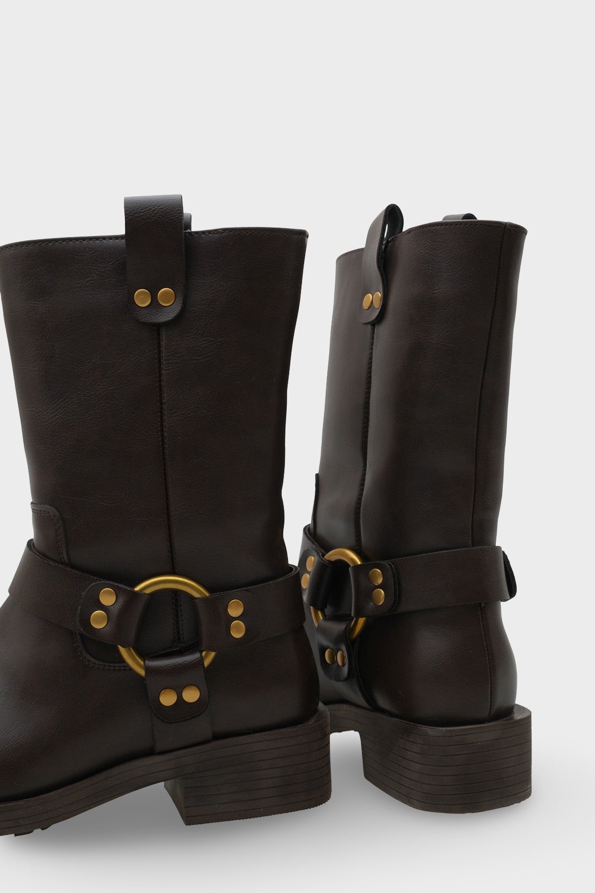 Leslie Metal Aksesuarlı Motorcu Bot