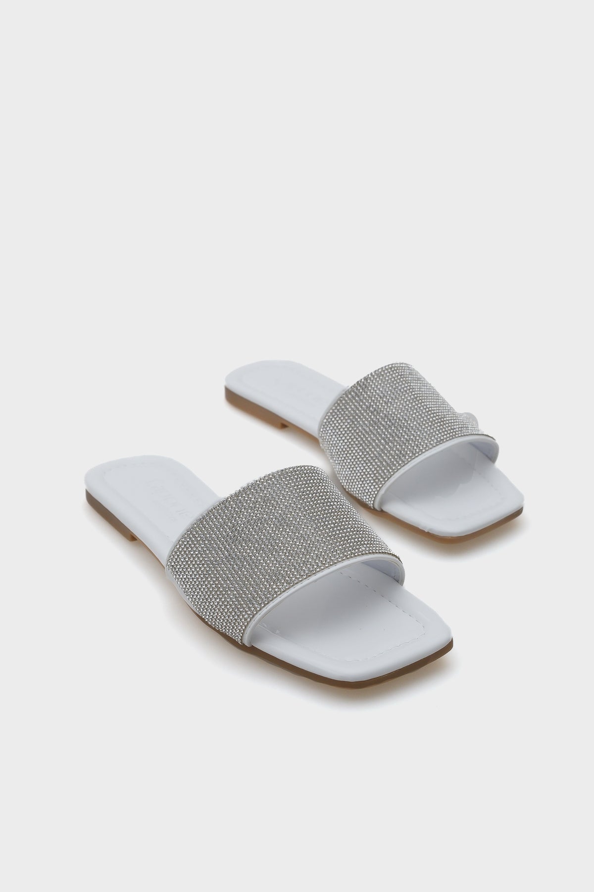 Margo Taşlı Tek Bantlı Düz Topuk Kadın Terlik