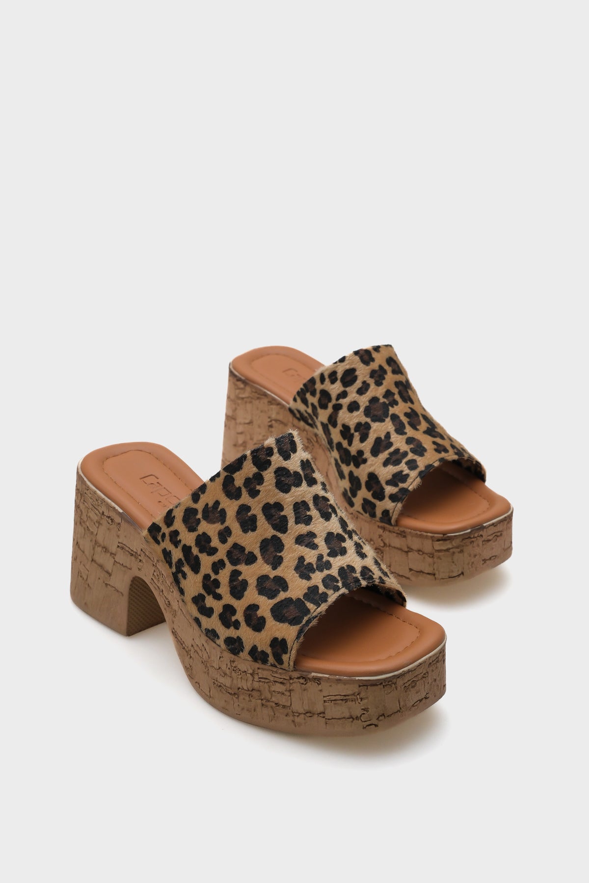 Maria Platform Tek Bantlı Süet Kadın Terlik