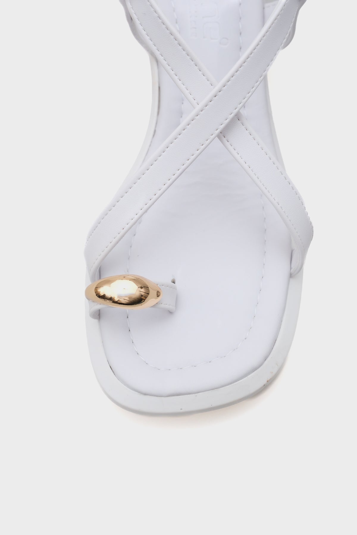 Vally Orta Topuklu Parmak Arası Kadın Sandalet