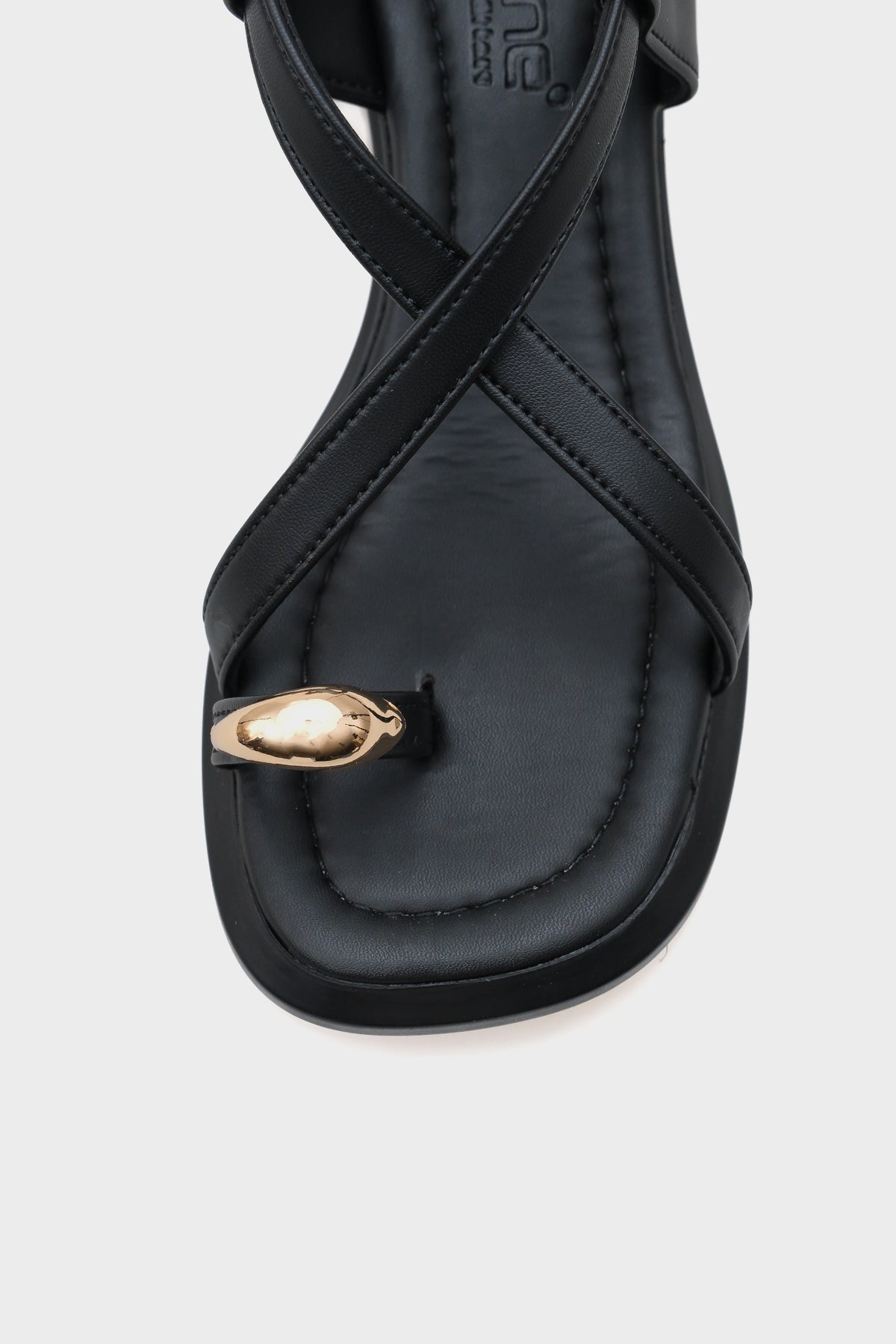 Vally Orta Topuklu Parmak Arası Kadın Sandalet