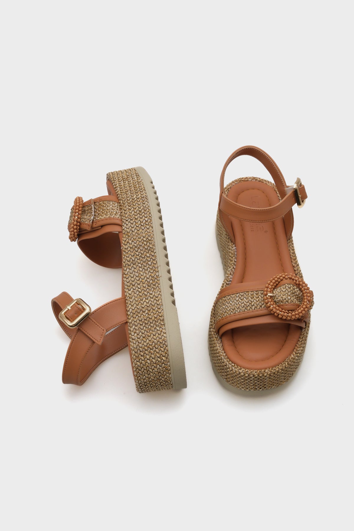 Vanda Ahşap Tek Tokalı Leoparlı Hasırlı Dolgu Topuklu Kadın Sandalet