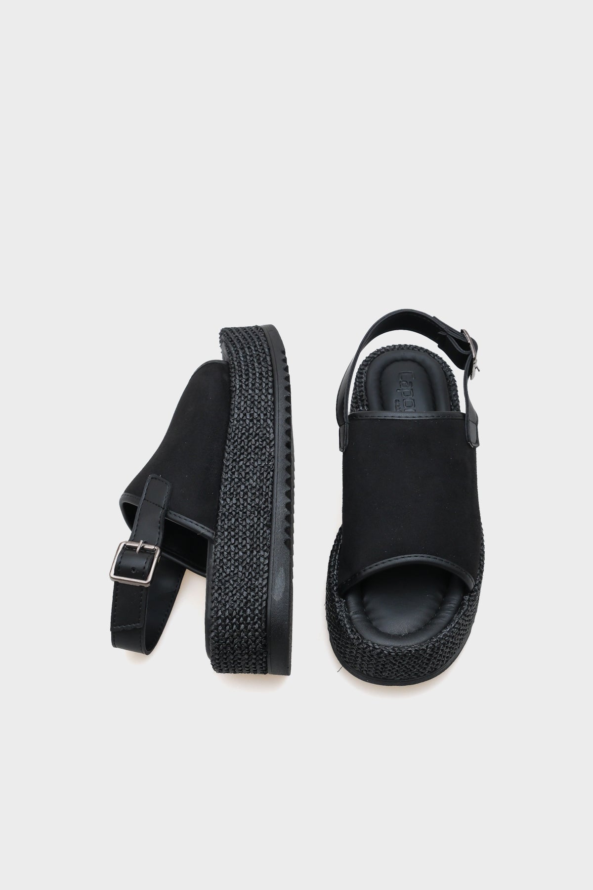 Vena Hasırlı Tek Tokalı Dolgu Topuklu Kadın Sandalet