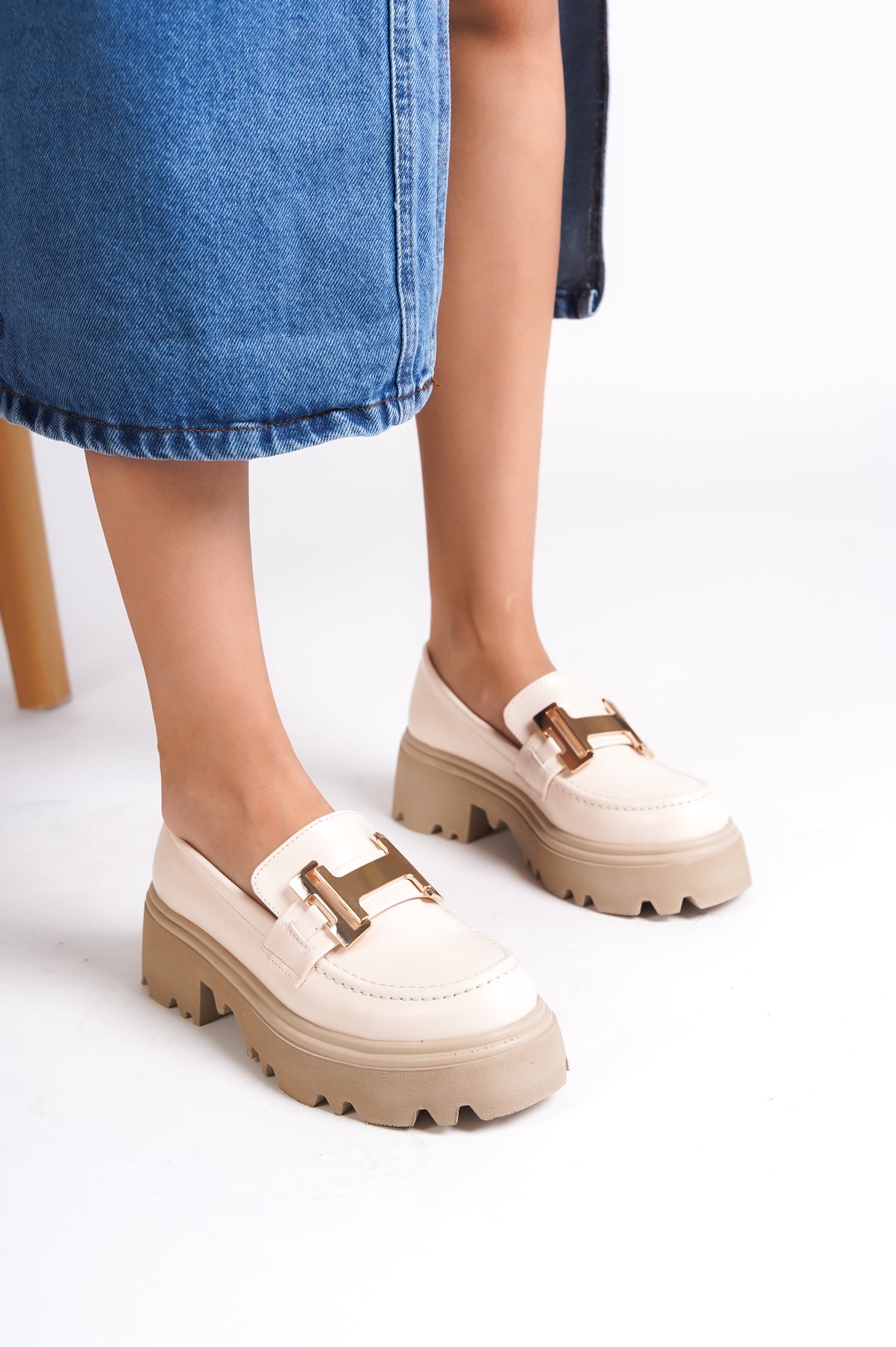 Joella Yuvarlak Burunlu H Tokalı Kadın Loafer