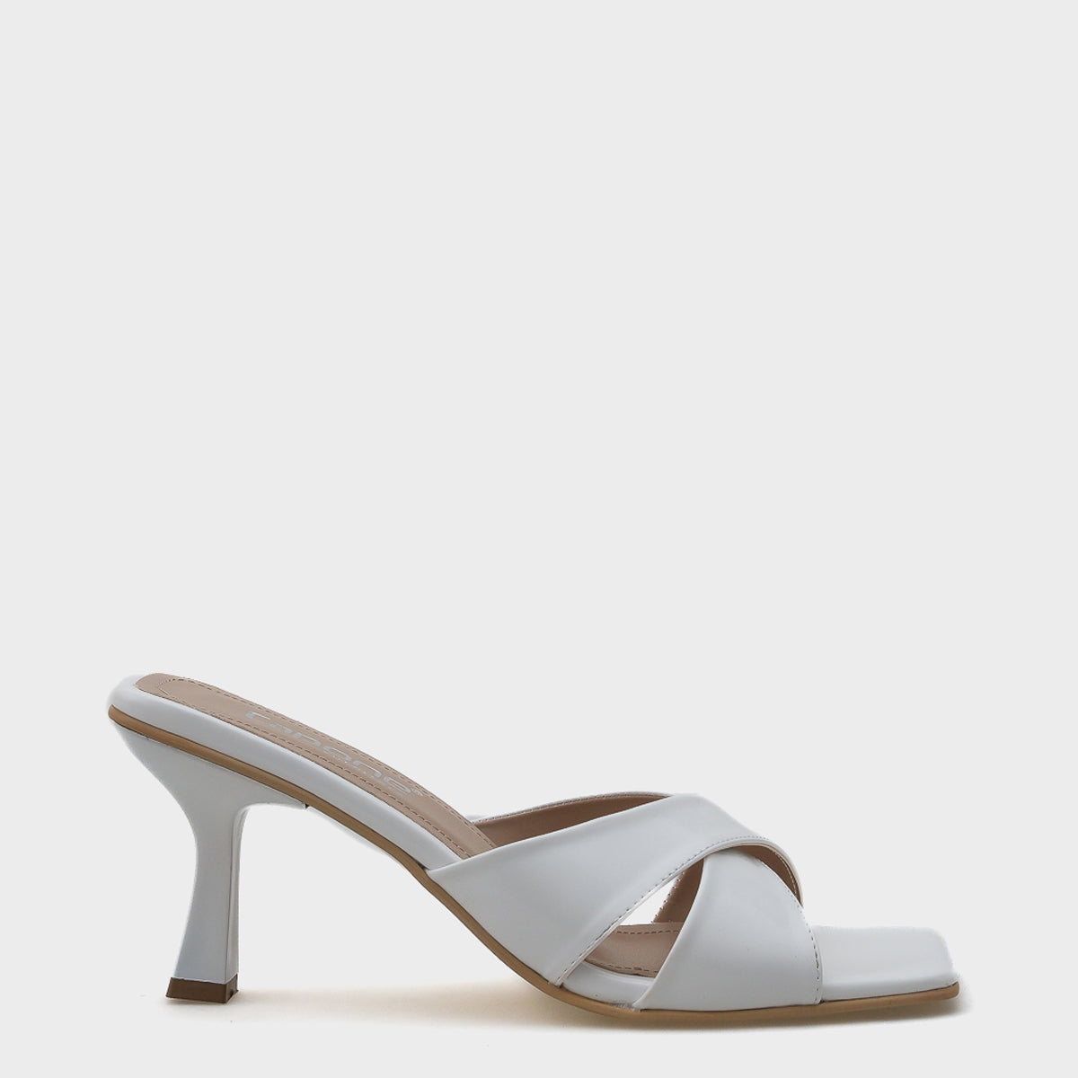 Mavis Küt Burunlu Rugan Çapraz Bantlı Orta Topuklu Kadın Terlik