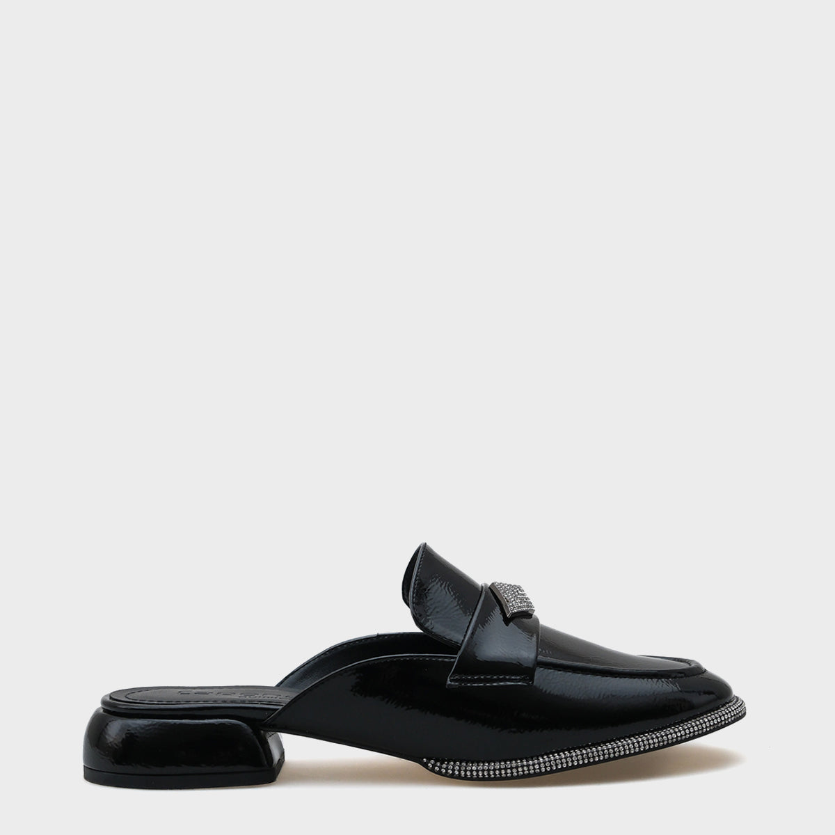 Maya Taşlı Burnu Kapalı Kadın Terlik