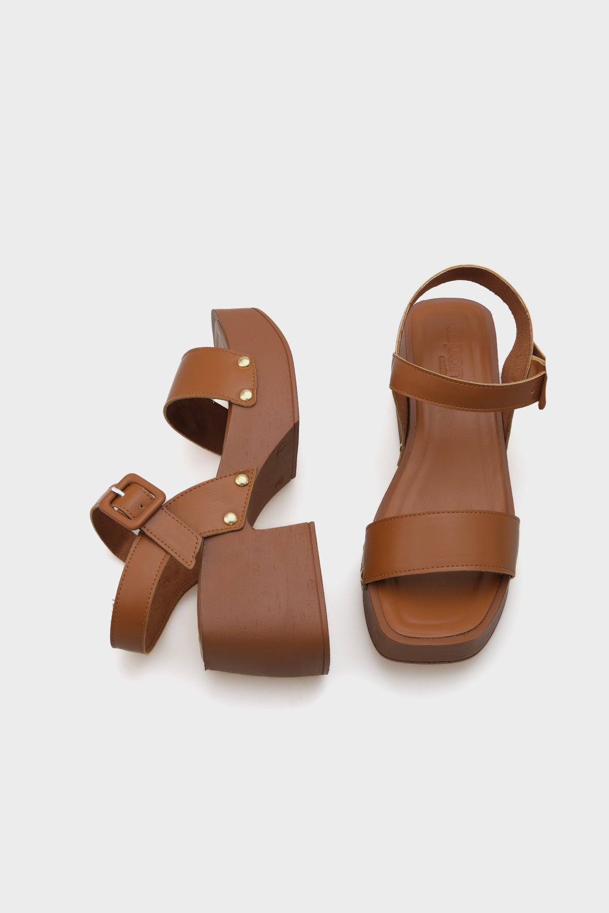 Dulce Küt Burunlu Tek Bant Platform Topuklu Kadın Sandalet