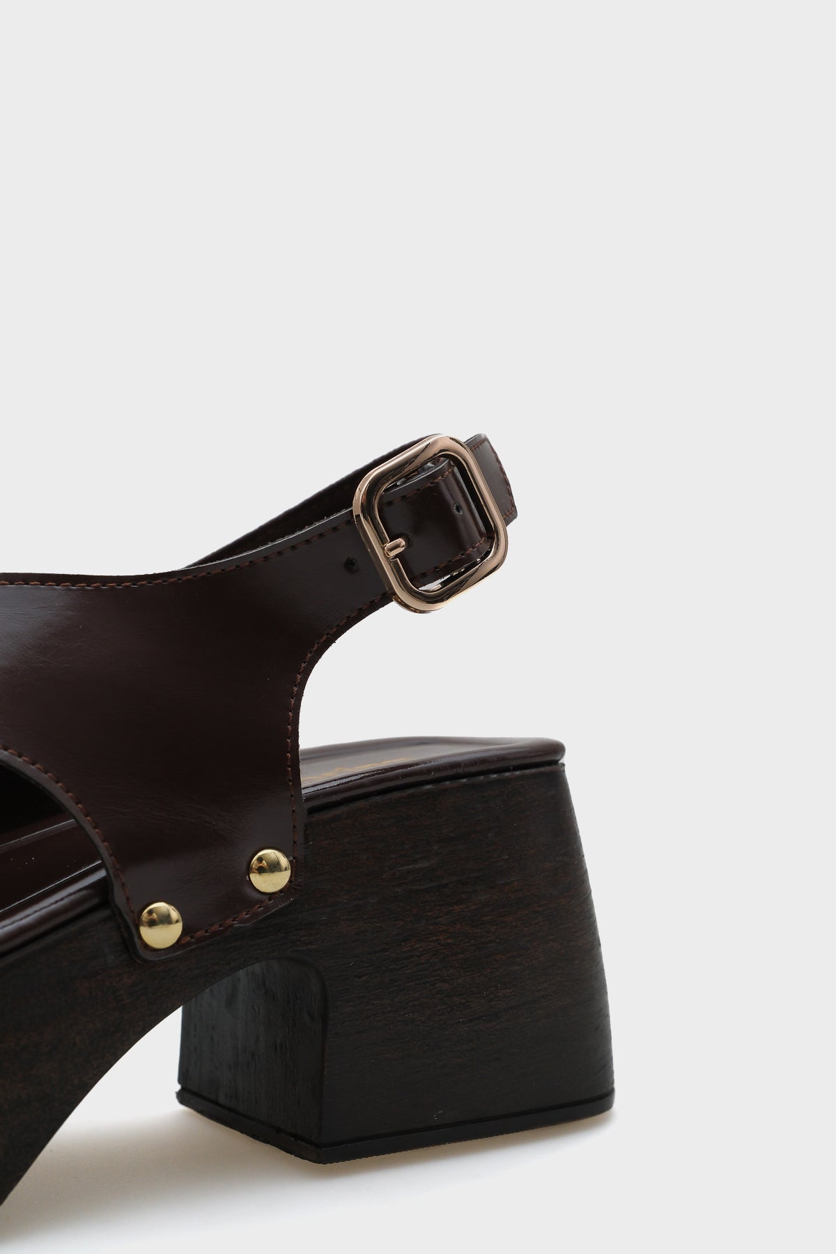 Dusty Çapraz Bilekten Bantlı Kadın Sabo