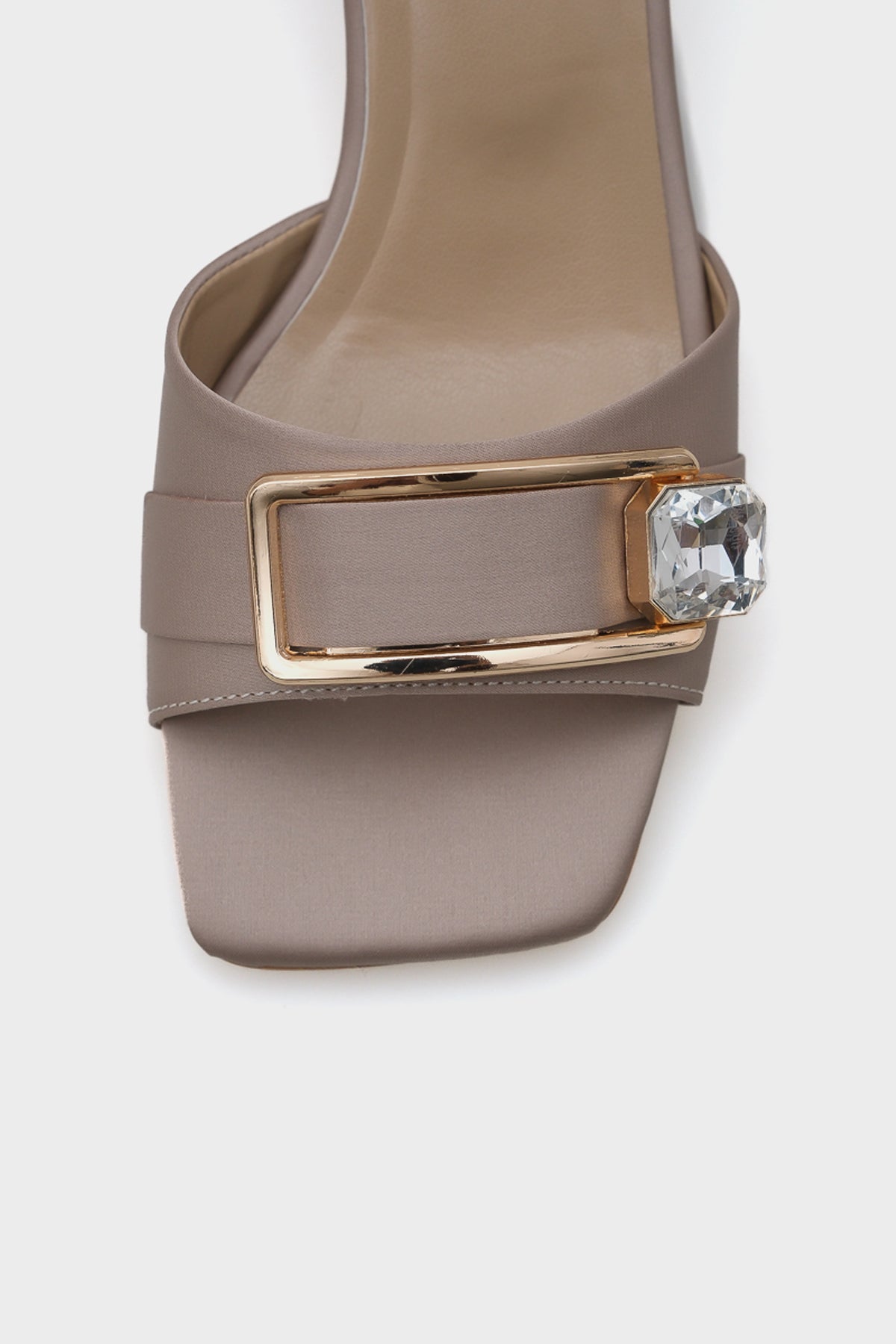 Mina Küt Burunlu Orta Topuklu Taşlı Tek Bantlı Kadın Terlik