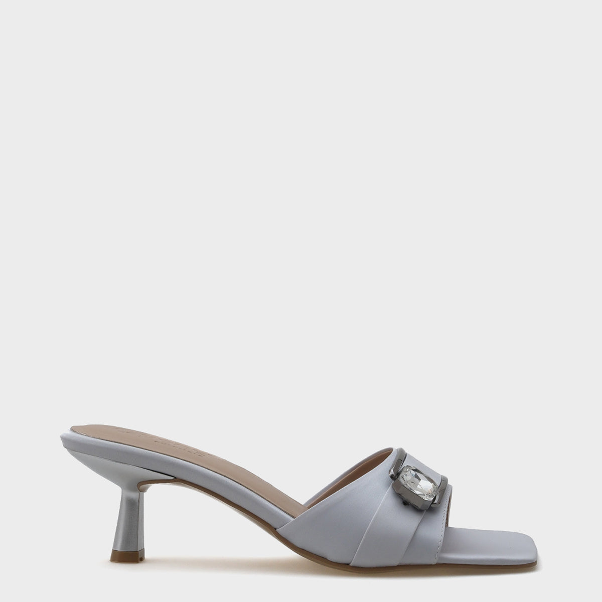 Mina Küt Burunlu Orta Topuklu Taşlı Tek Bantlı Kadın Terlik