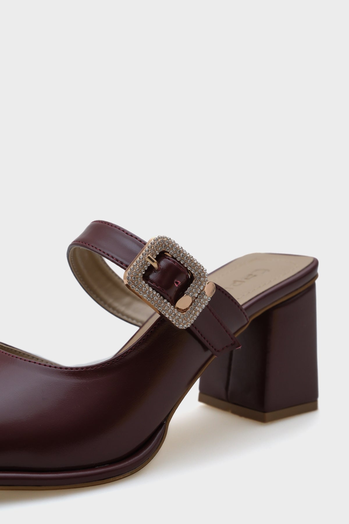 Monika Küt Burunlu Orta Topuklu Taşlı Tokalı Kadın Terlik