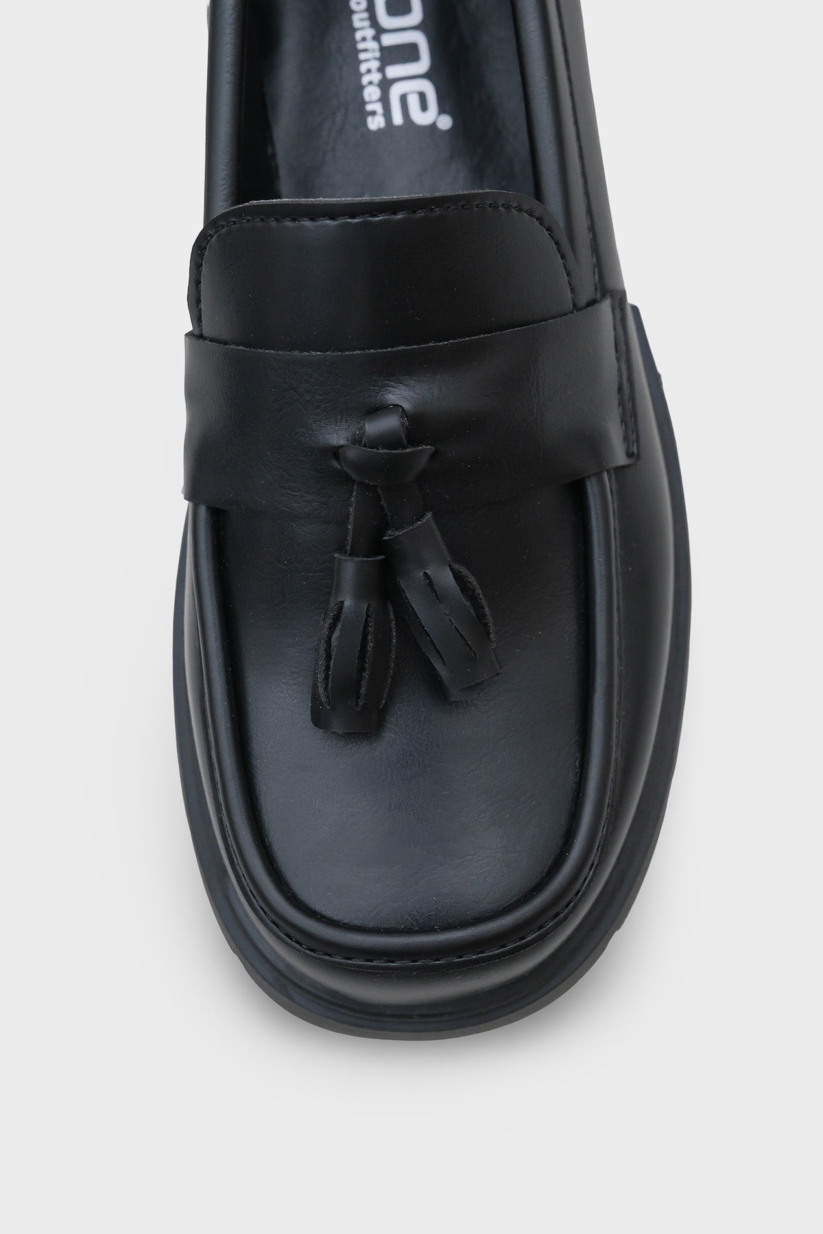 Elga Trak Tabanlı Püsküllü Kadın Loafer