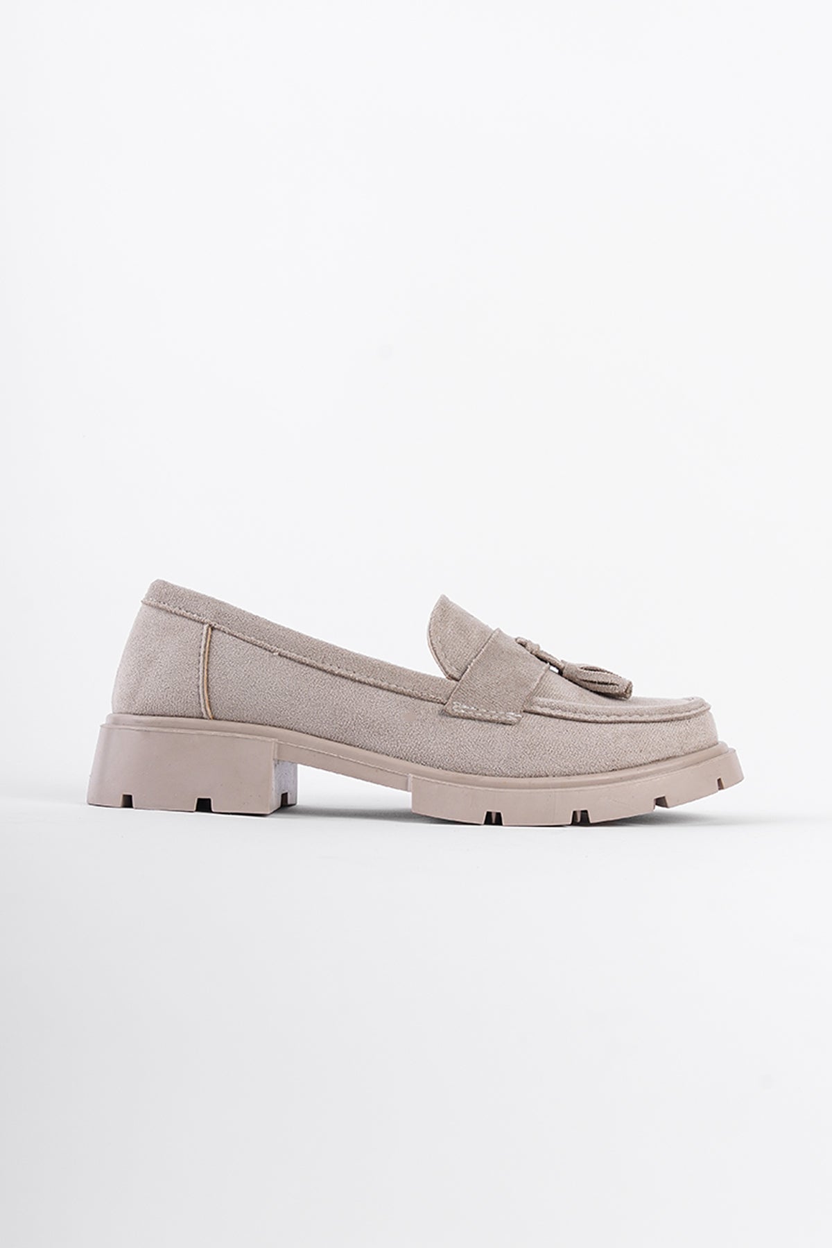 Elga Trak Tabanlı Püsküllü Kadın Loafer