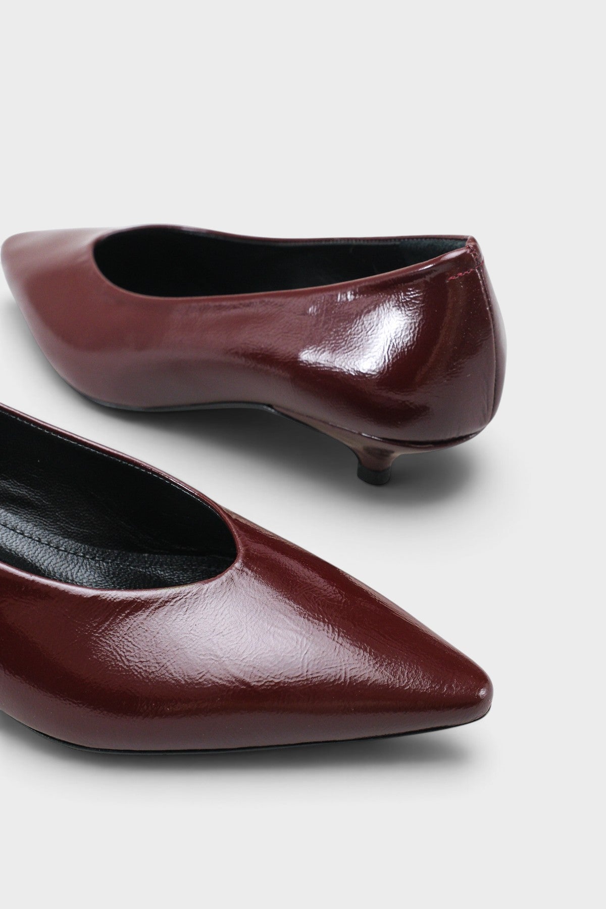 Elwina Hakiki Deri Sivri Burunlu Kısa Topuklu Stiletto