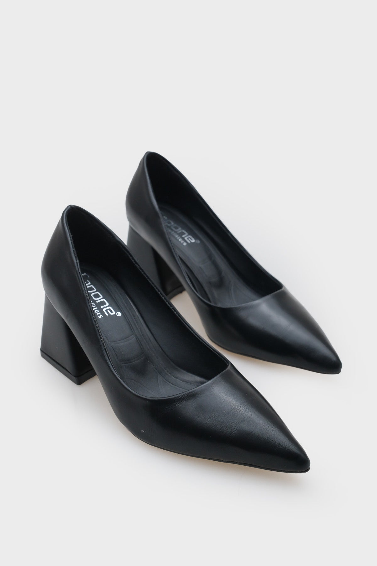 Orta Topuklu Yumuşak Pedli Taban Kadın Ayakkabı