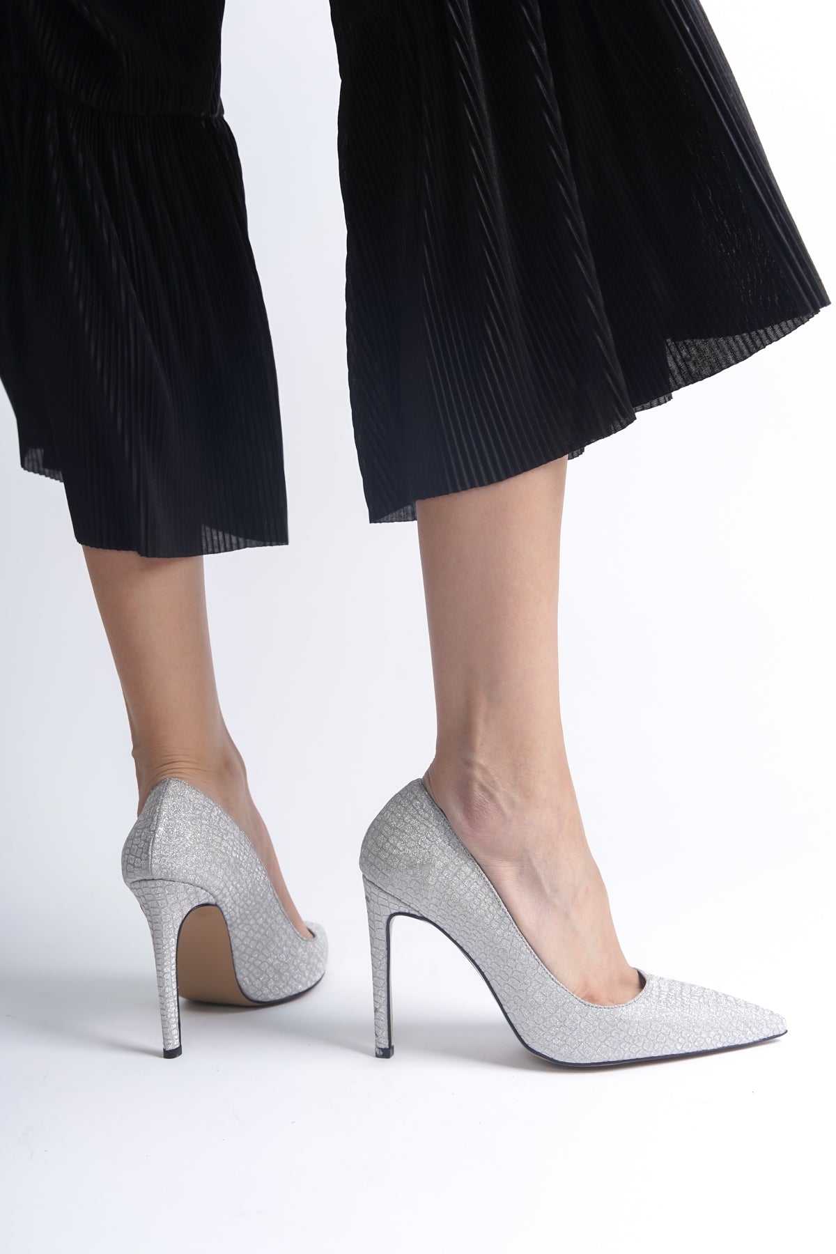 Yüksek Topuklu Sivri Burun Kadın Stiletto Ayakkabı