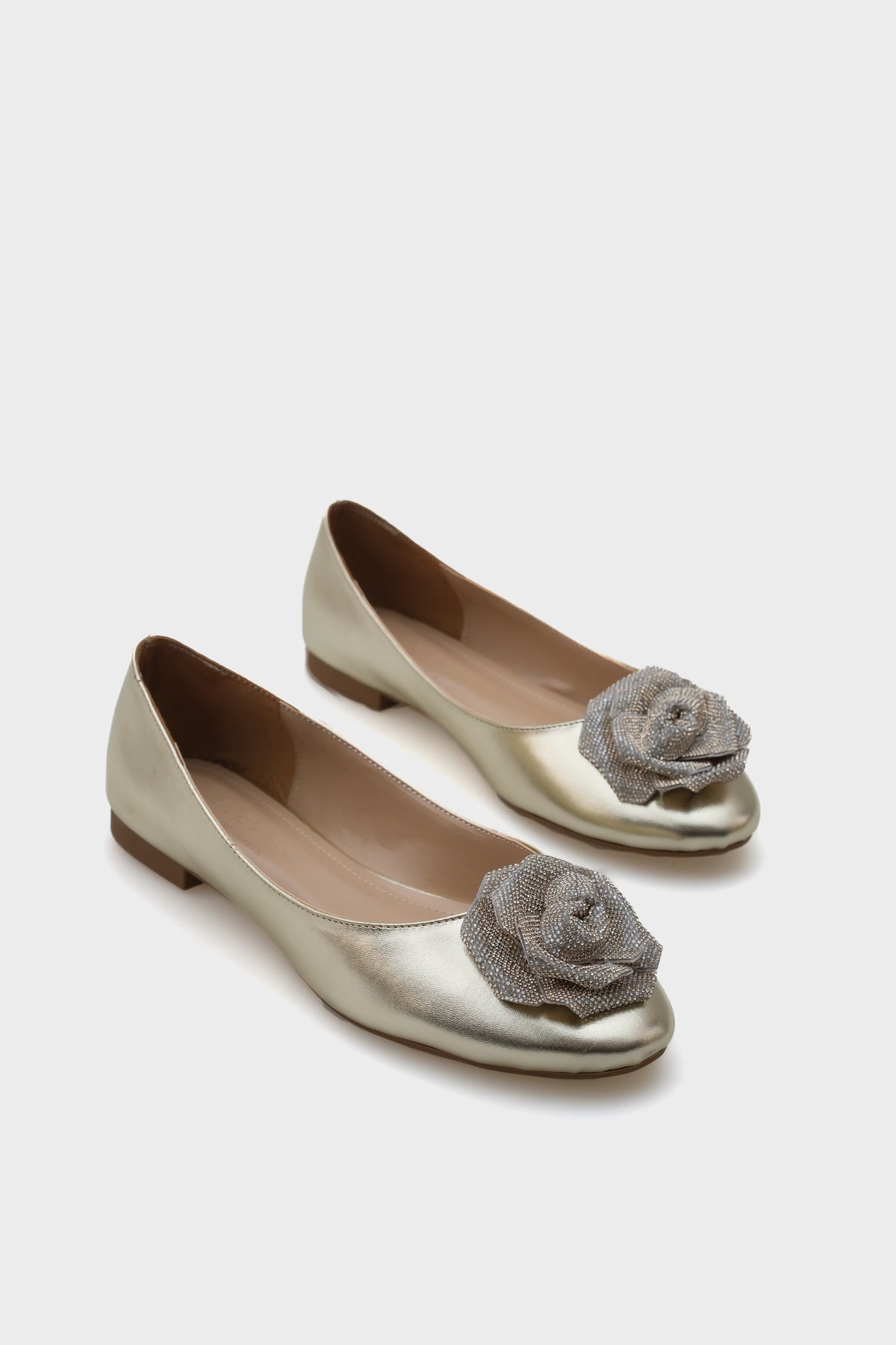 Audrey Yuvarlak Burunlu Taşlı Çiçekli Kadın Babet