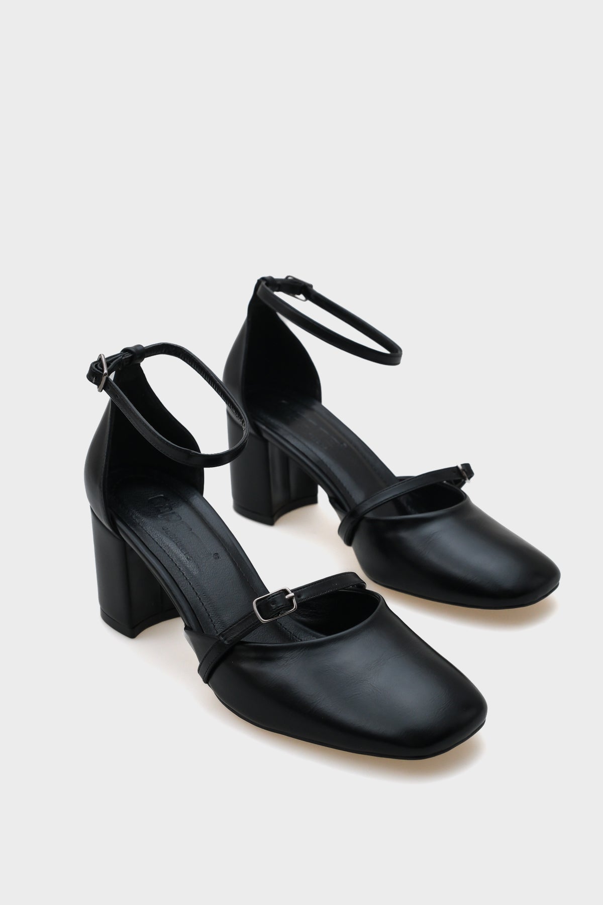 Sasha Orta Topuklu Çift Tokalı Bilekten Bantlı Kadın Ayakkabı