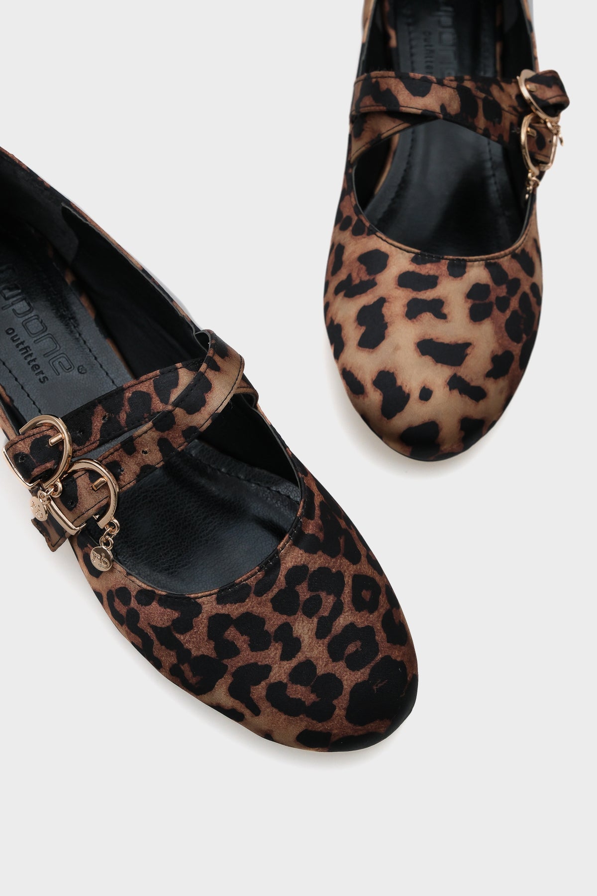 Azalea Çift Bantlı Tokalı Babet