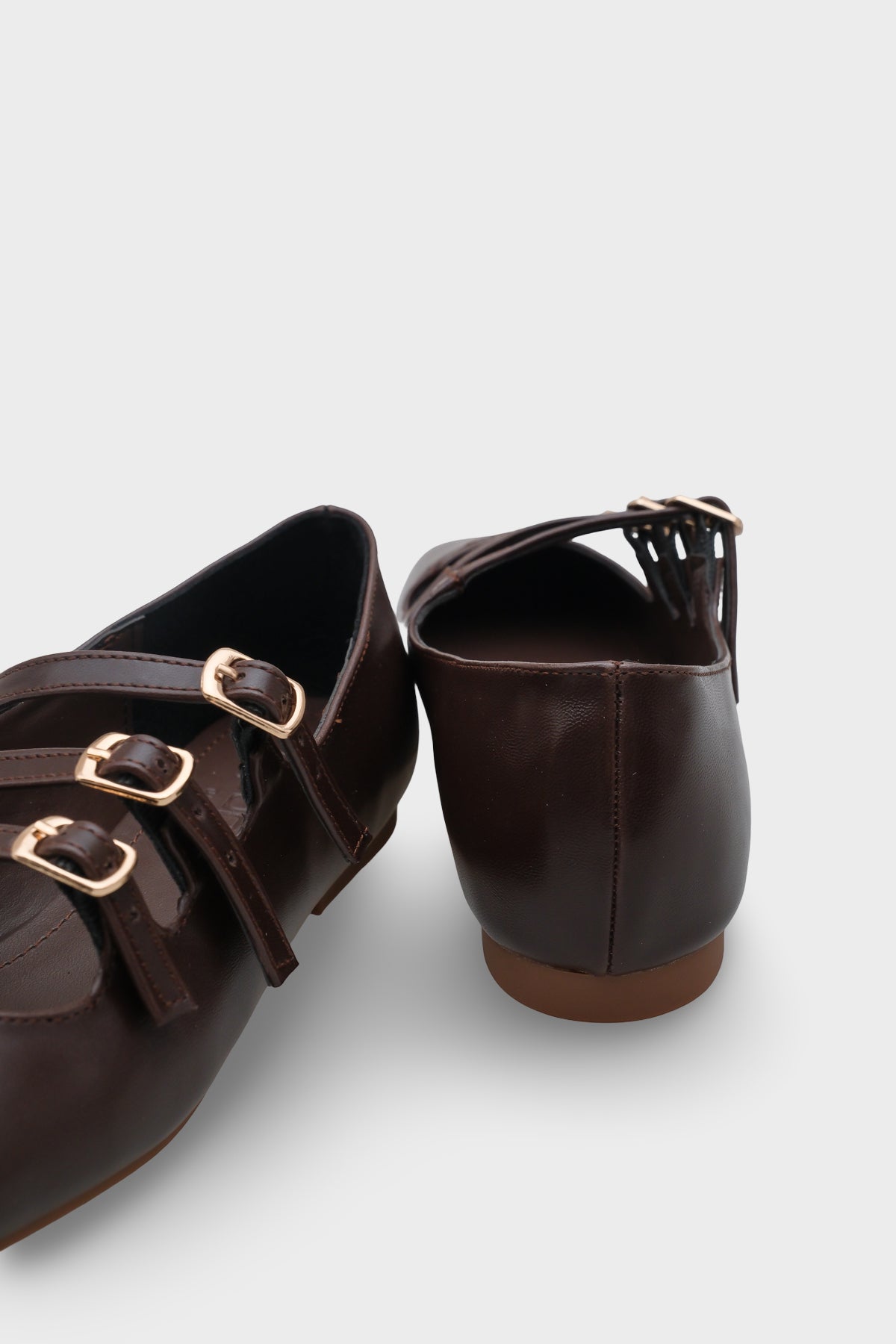 Marcelle Küt Burunlu Üç Tokalı Bantlı Kadın Babet