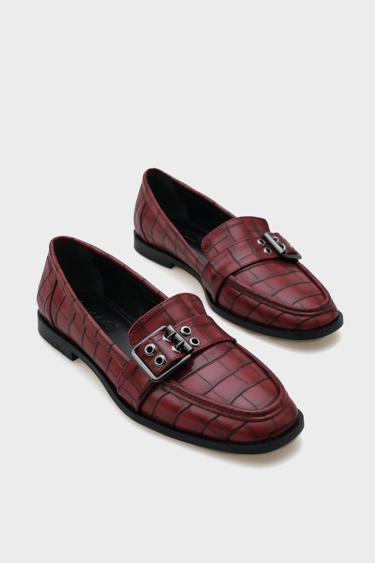 Carla Metal Tokalı Kadın Loafer Ayakkabı
