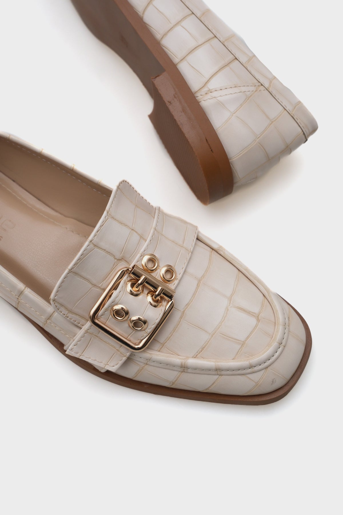 Carla Metal Tokalı Kadın Loafer Ayakkabı