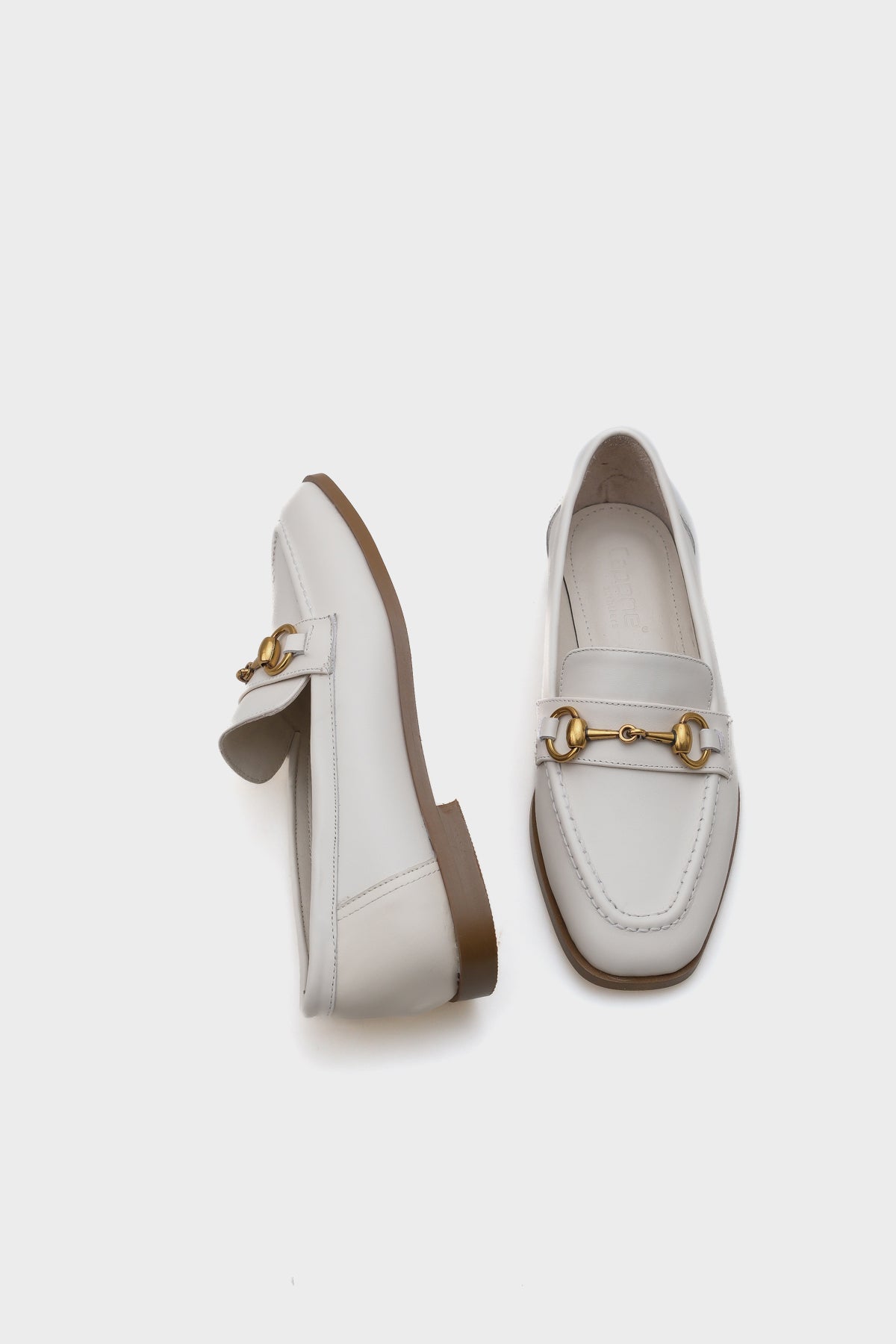 Carly Hakiki Deri Metal Tokalı Kadın Loafer Ayakkabı