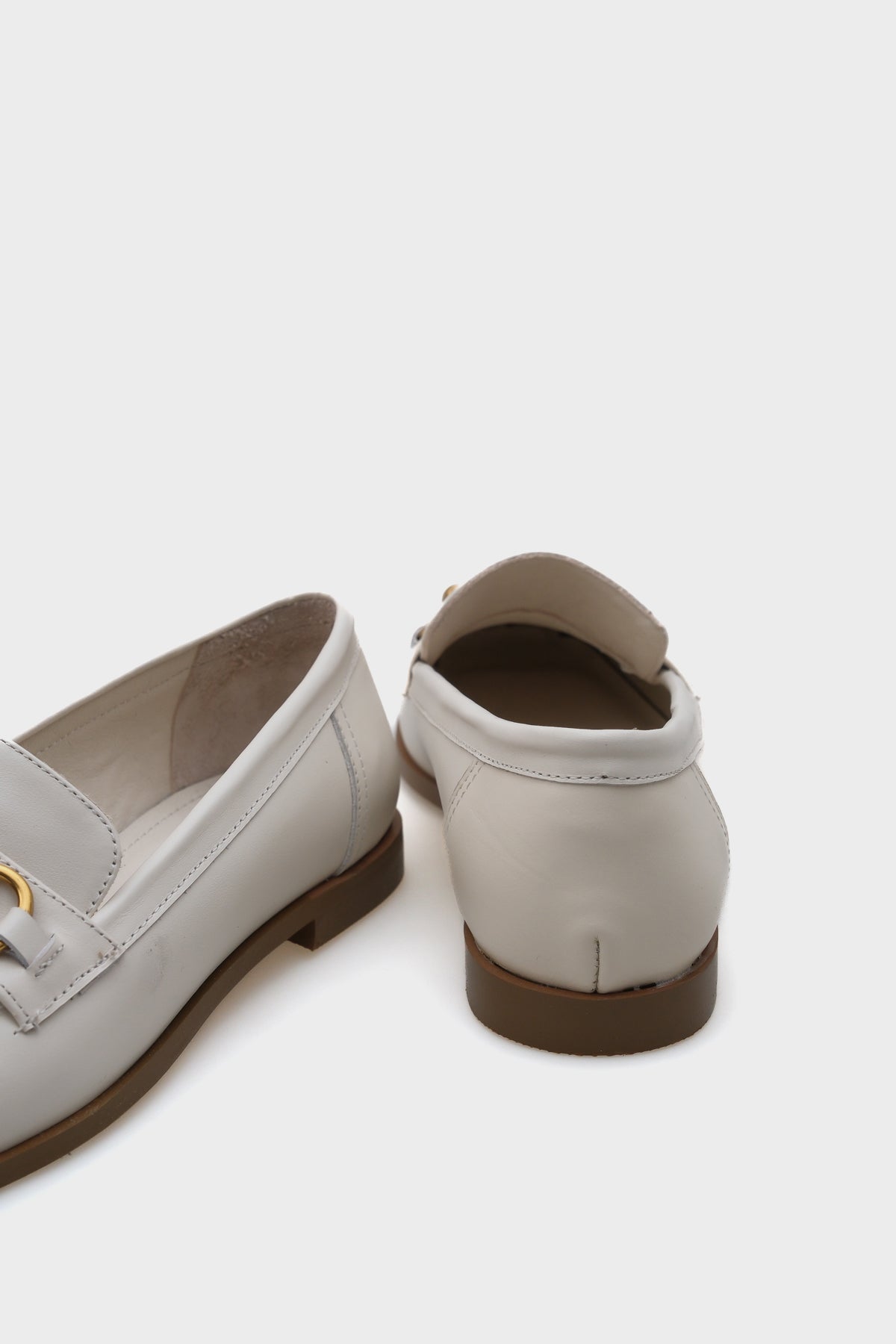 Carly Hakiki Deri Metal Tokalı Kadın Loafer Ayakkabı