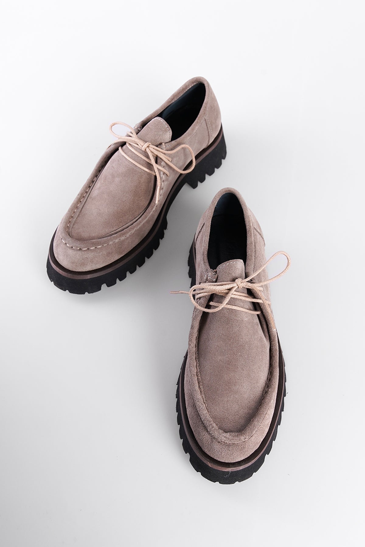 Hakiki Süet Deri Bağcıklı Kadın Loafer