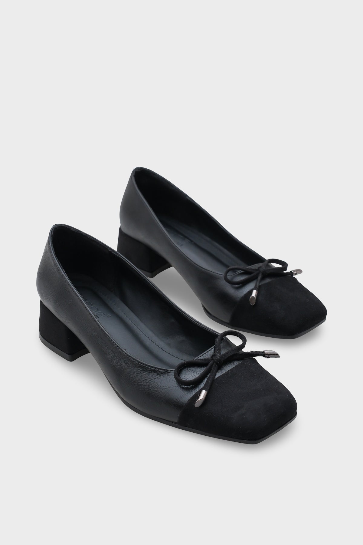 Myriam Küt Burunlu Fiyonklu Kısa Topuklu Kadın Ayakkabı