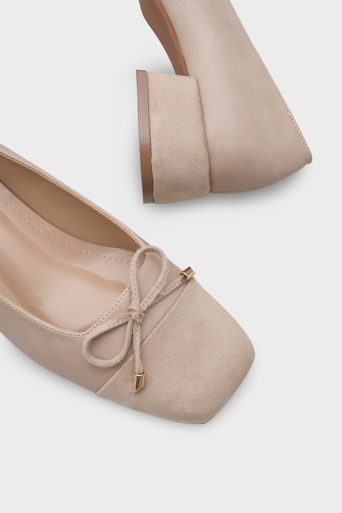 Myriam Küt Burunlu Fiyonklu Kısa Topuklu Kadın Ayakkabı