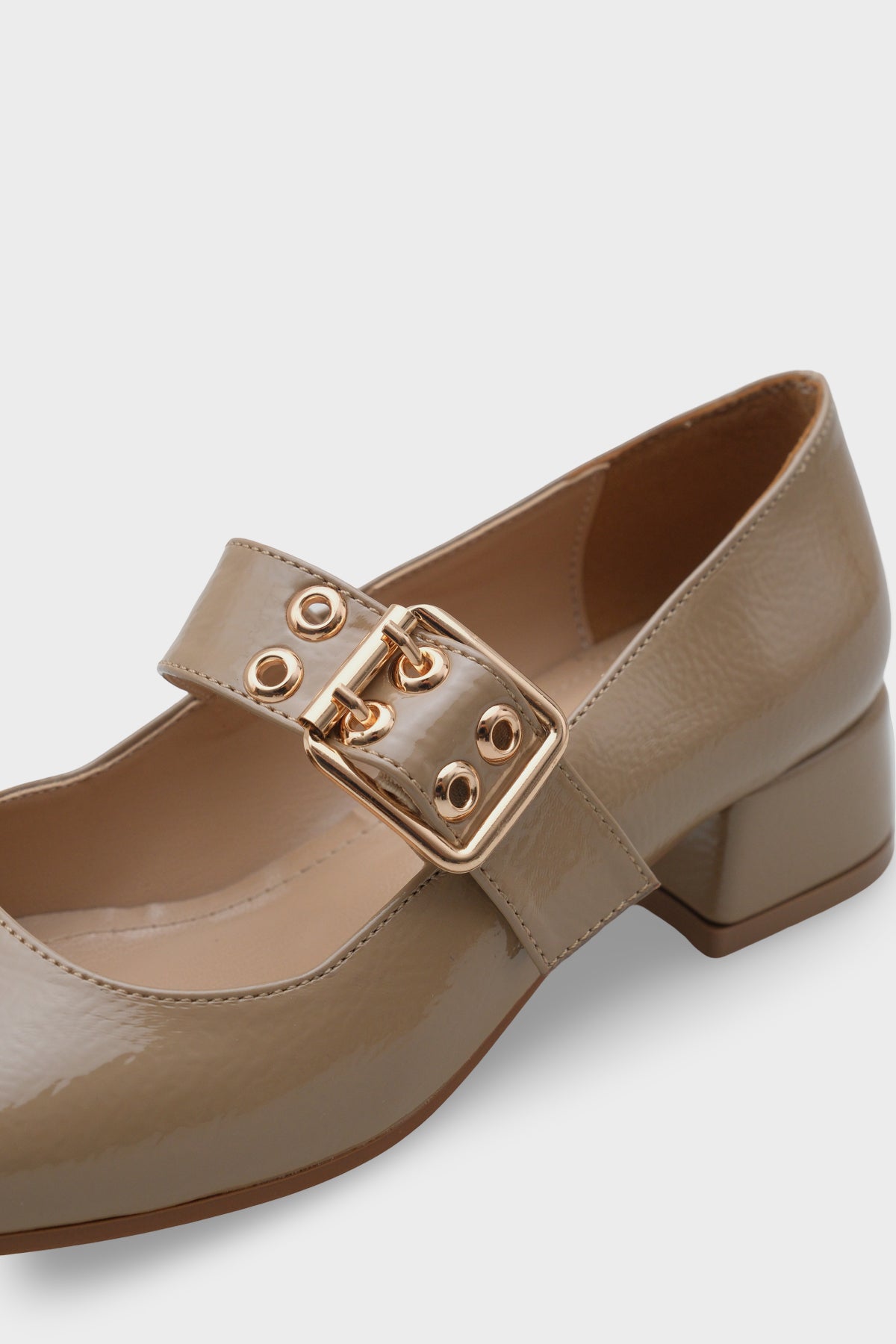 Keri Küt Burunlu Kısa Topuklu Bantlı Mary Jane Kadın Ayakkabı