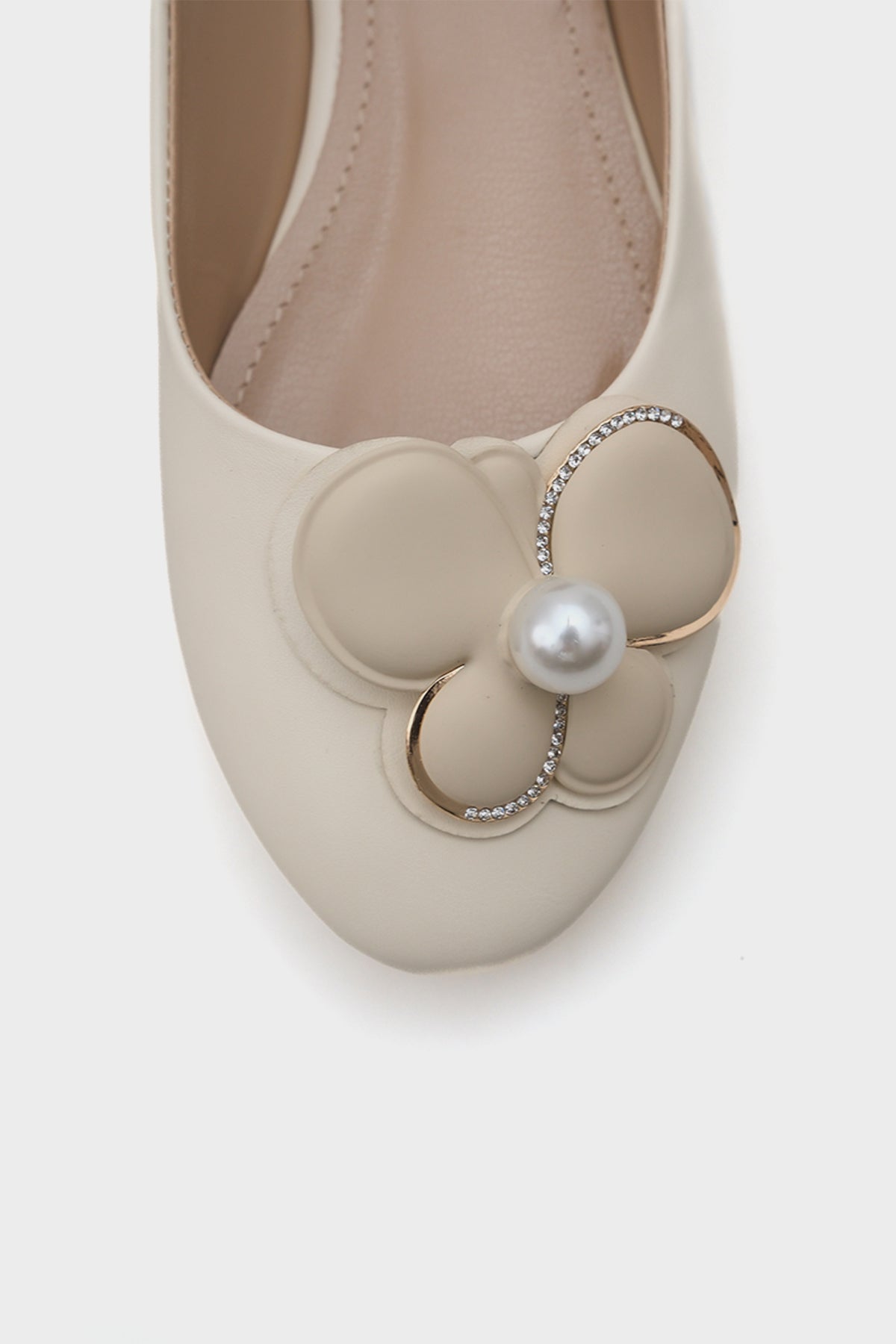 Blanca İncili Çiçekli Aksesuarlı Kadın Babet