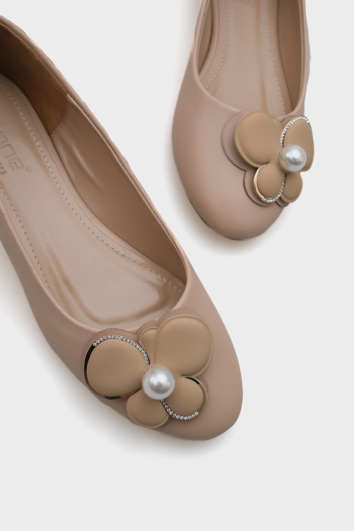 Blanca İncili Çiçekli Aksesuarlı Kadın Babet